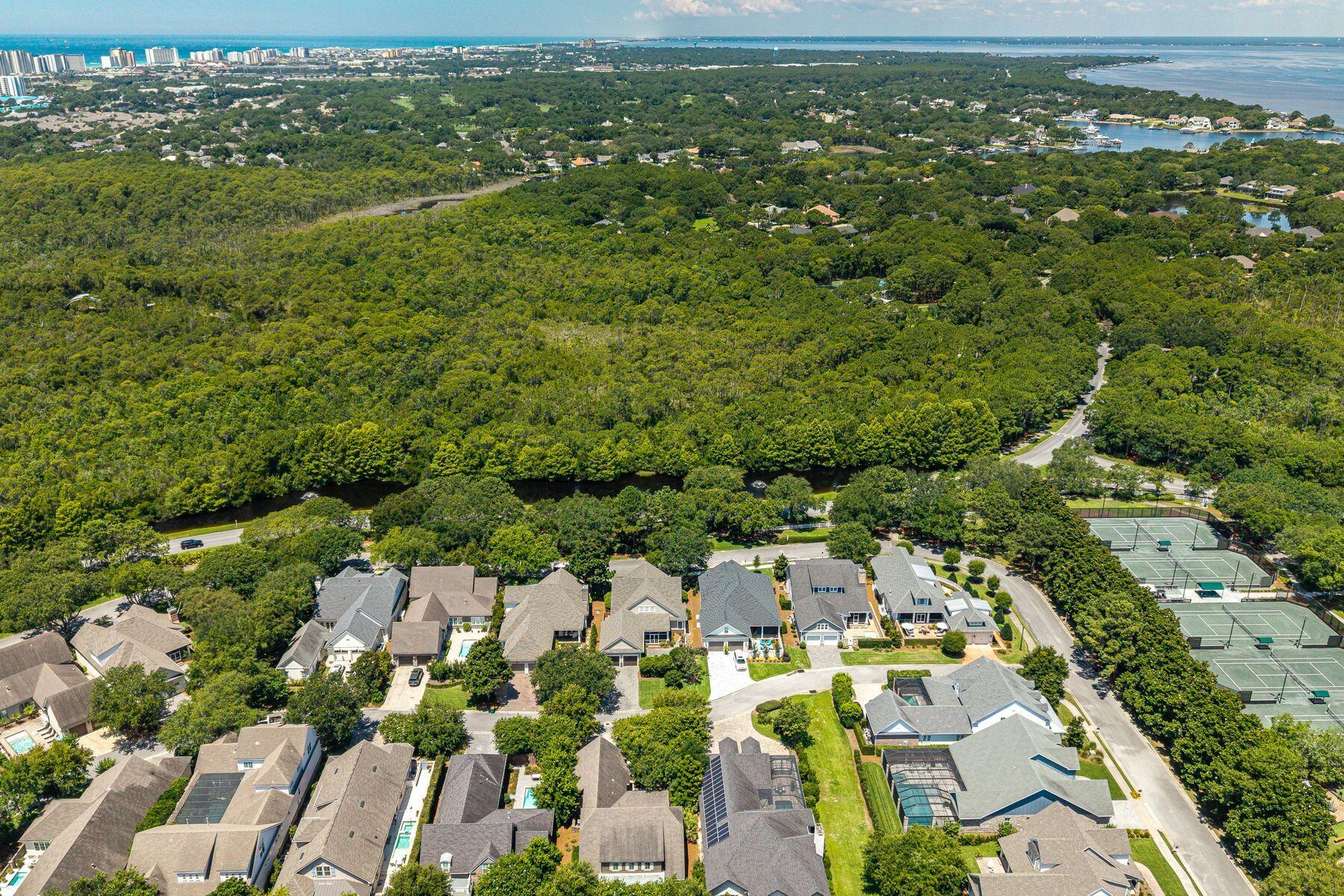 284 Champion Court Destin FL 32541