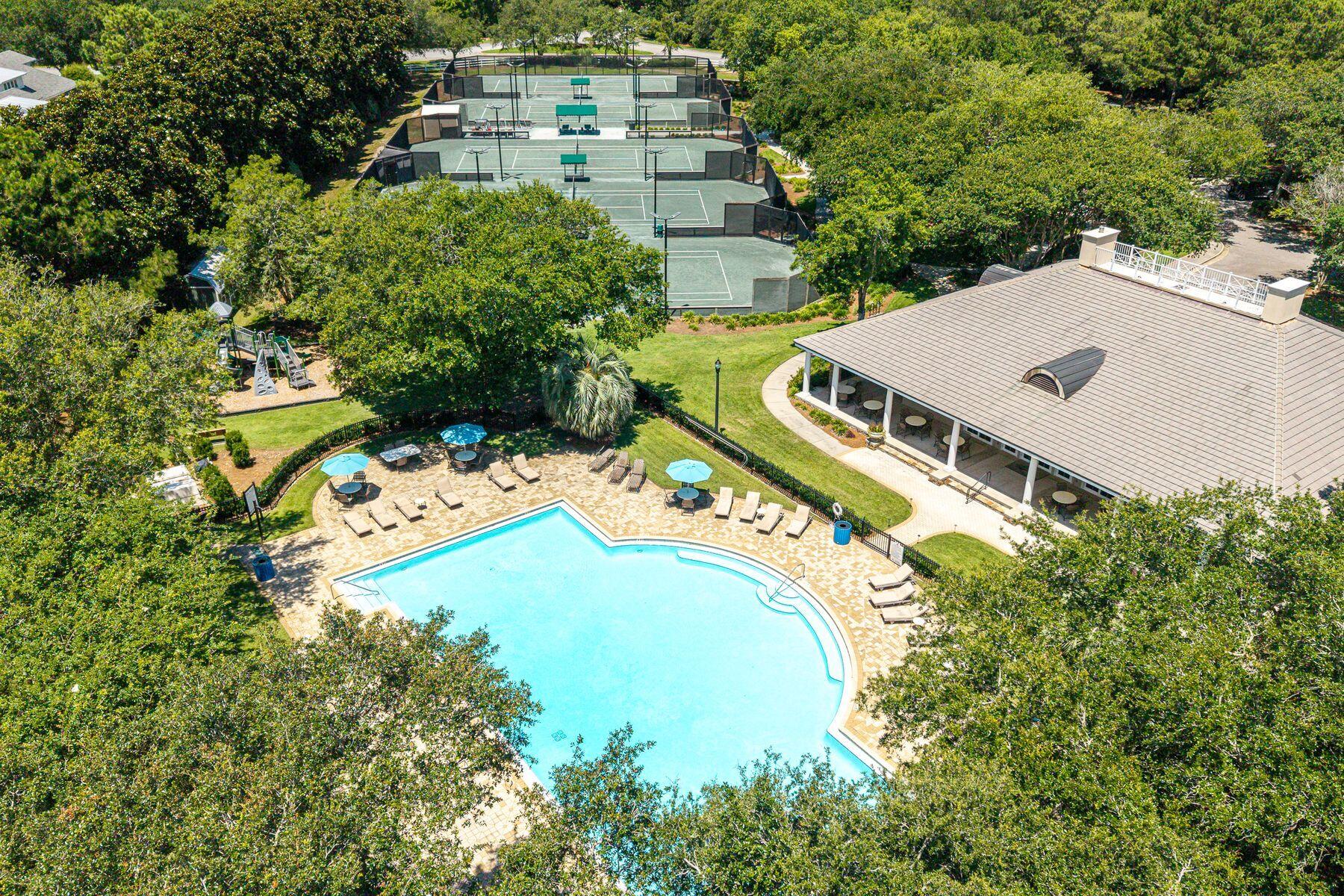 284 Champion Court Destin FL 32541
