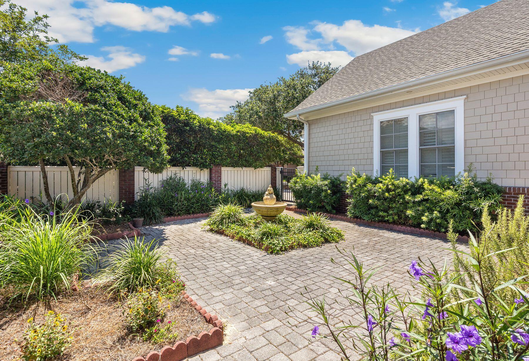 284 Champion Court Destin FL 32541