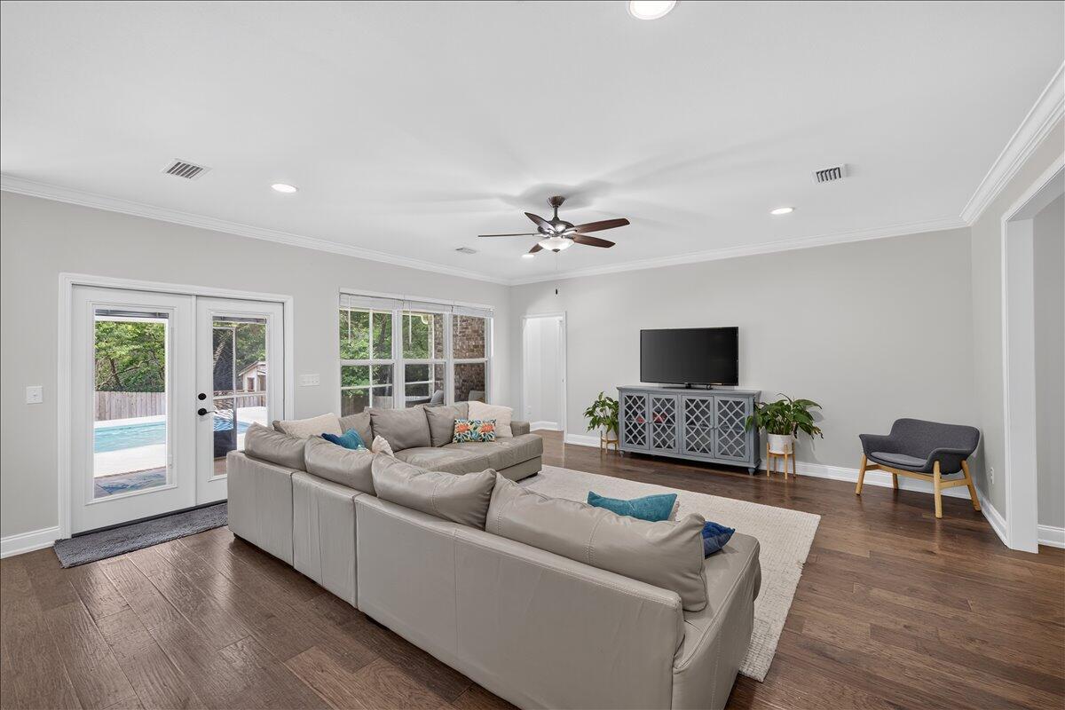 205 Hart Street Niceville FL 32578
