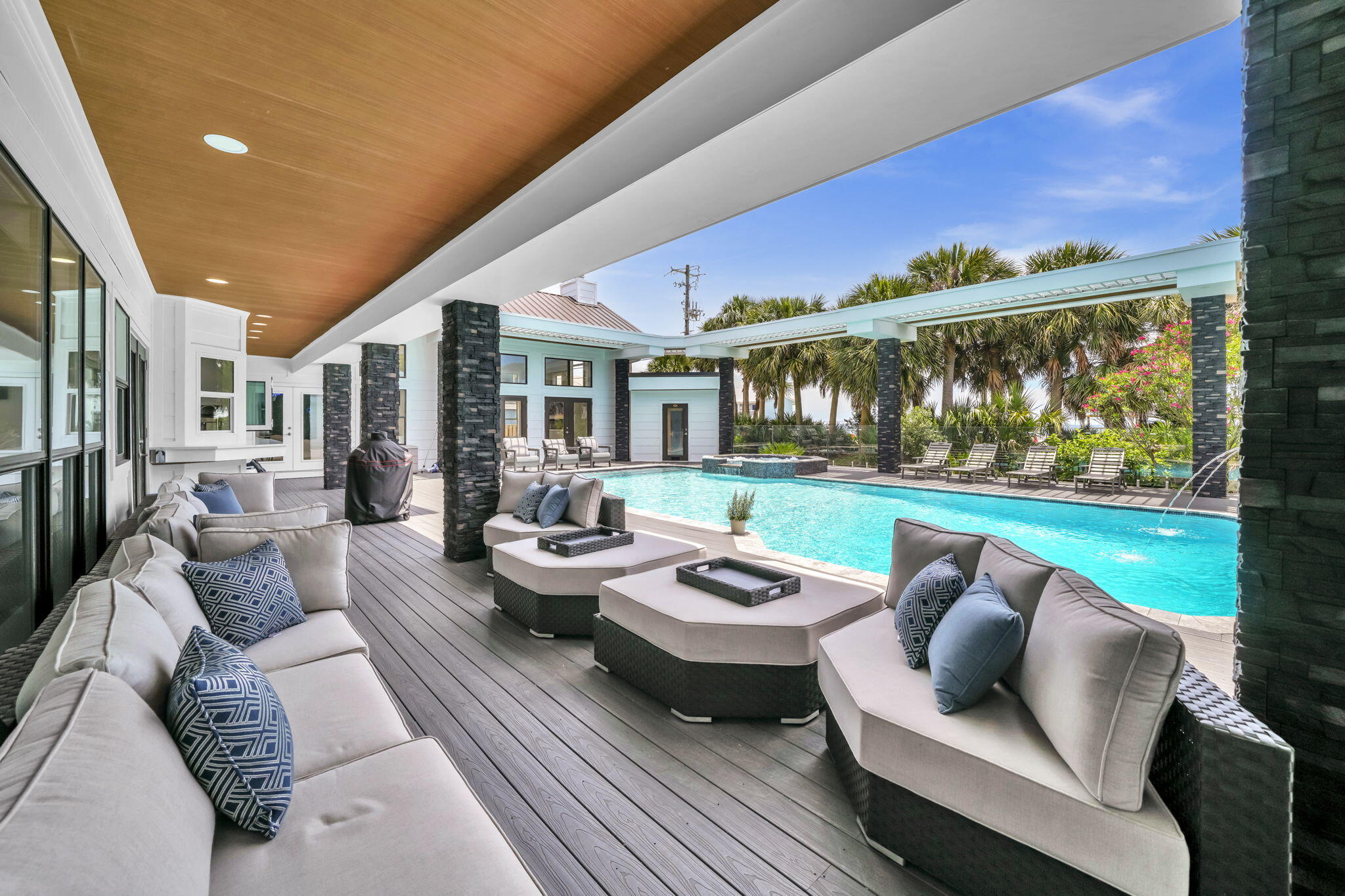 3399 Scenic Highway 98 Destin FL 32541