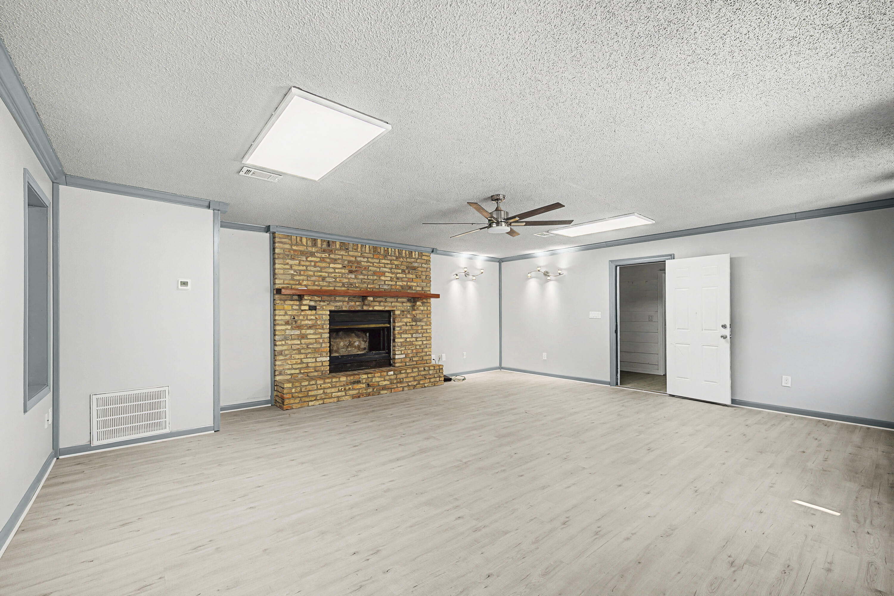 4881 Calvin Drive Milton FL 32583
