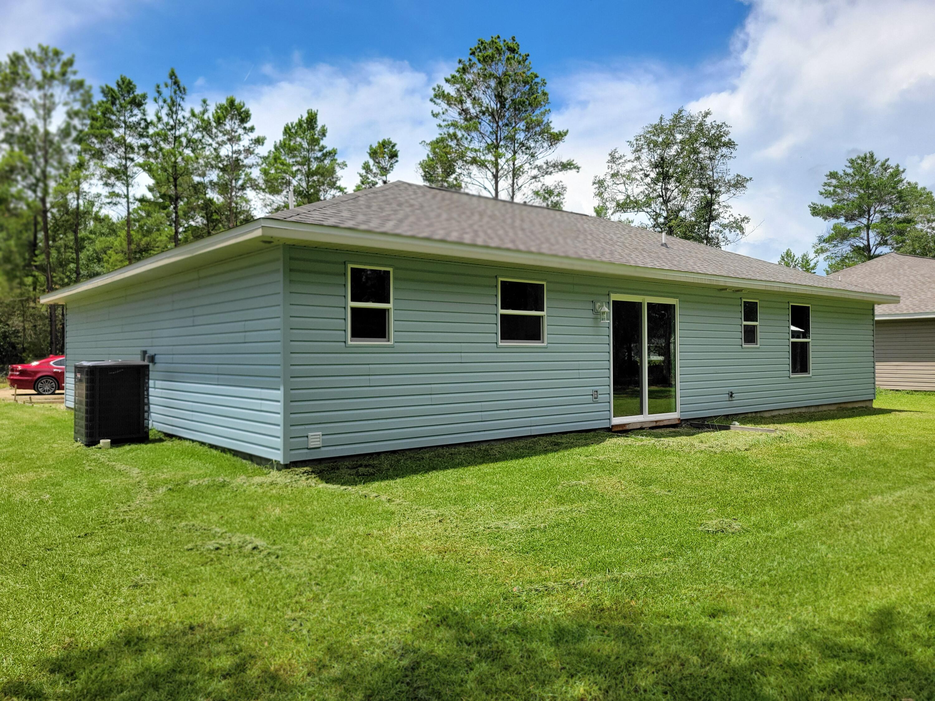 57 Cedar Hill Ct. Drive Defuniak Springs FL 32433