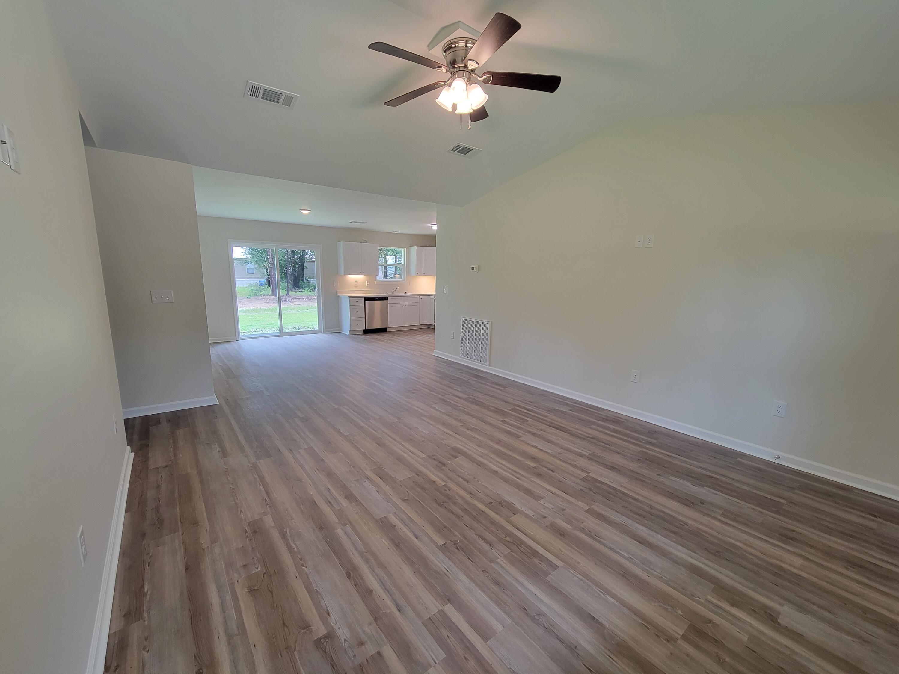 57 Cedar Hill Ct. Drive Defuniak Springs FL 32433