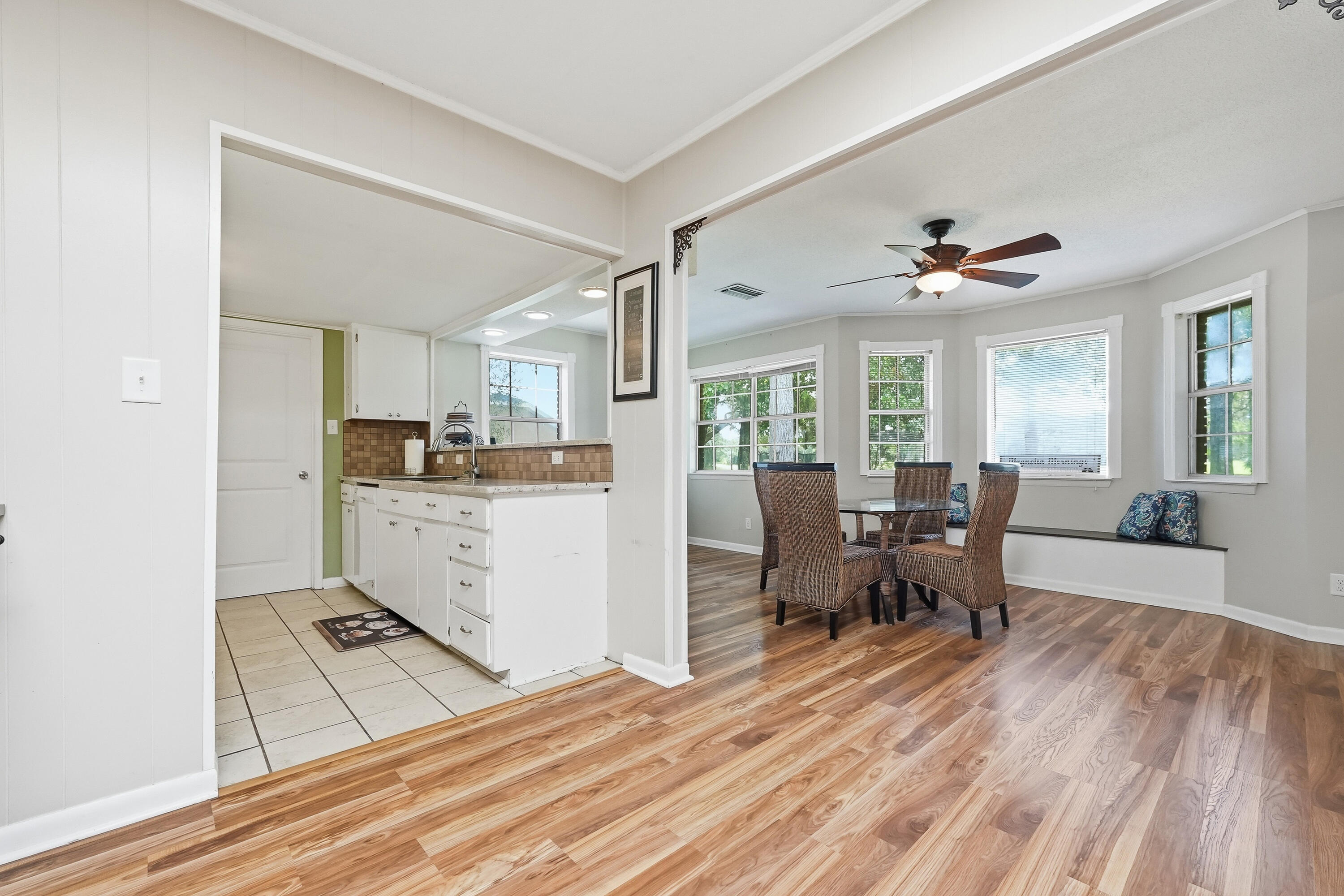 98 Country Club Road Shalimar FL 32579