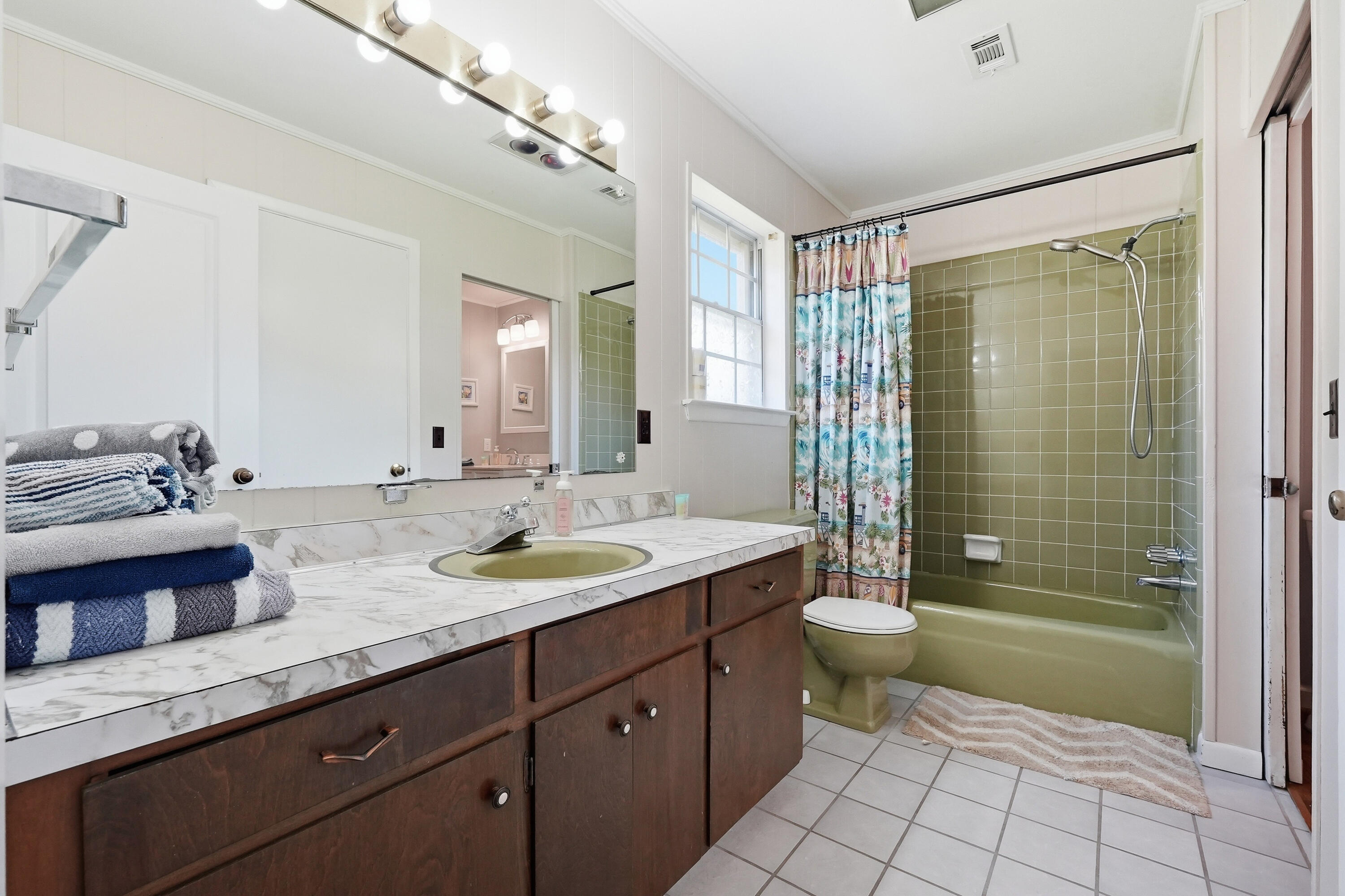 98 Country Club Road Shalimar FL 32579