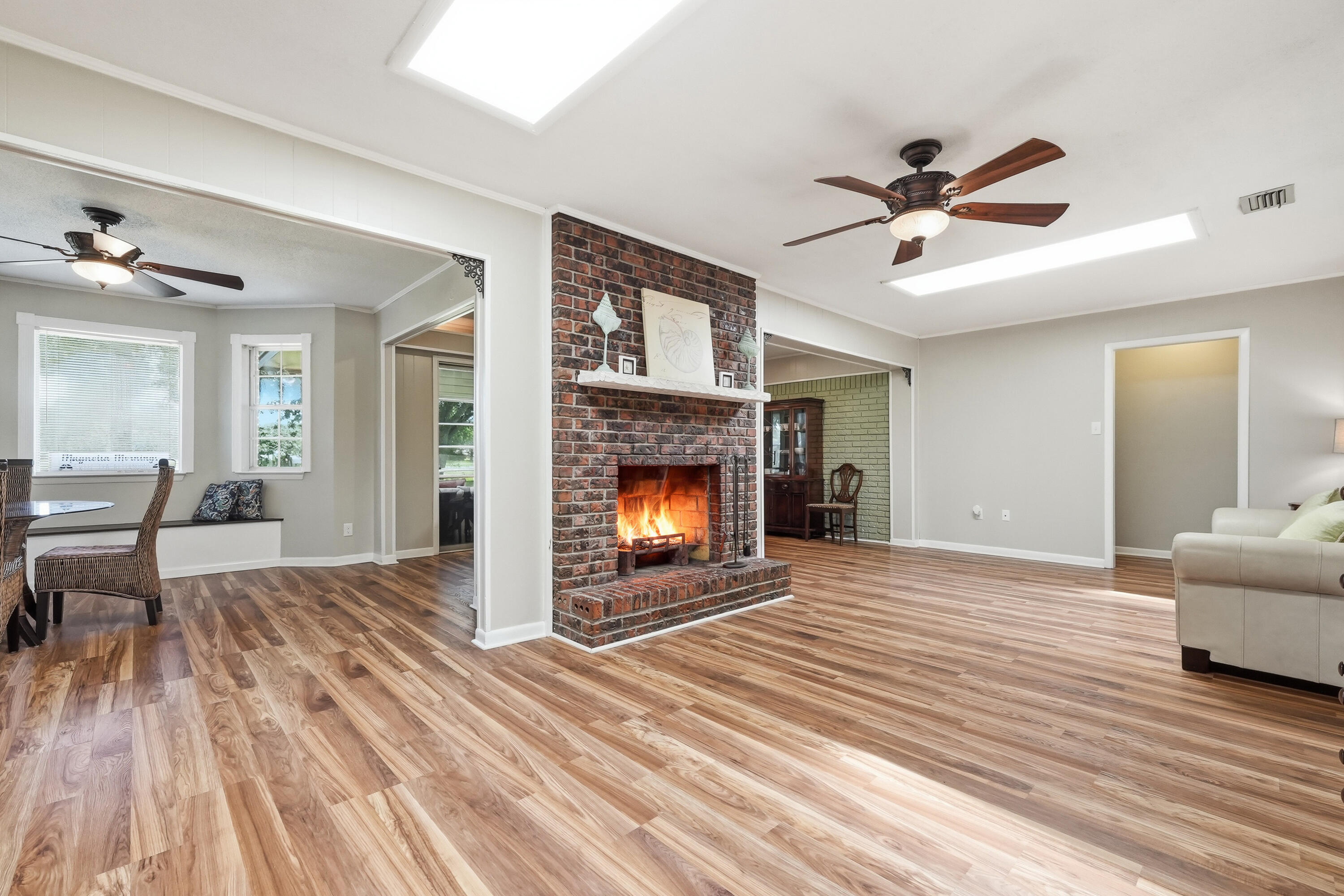 98 Country Club Road Shalimar FL 32579