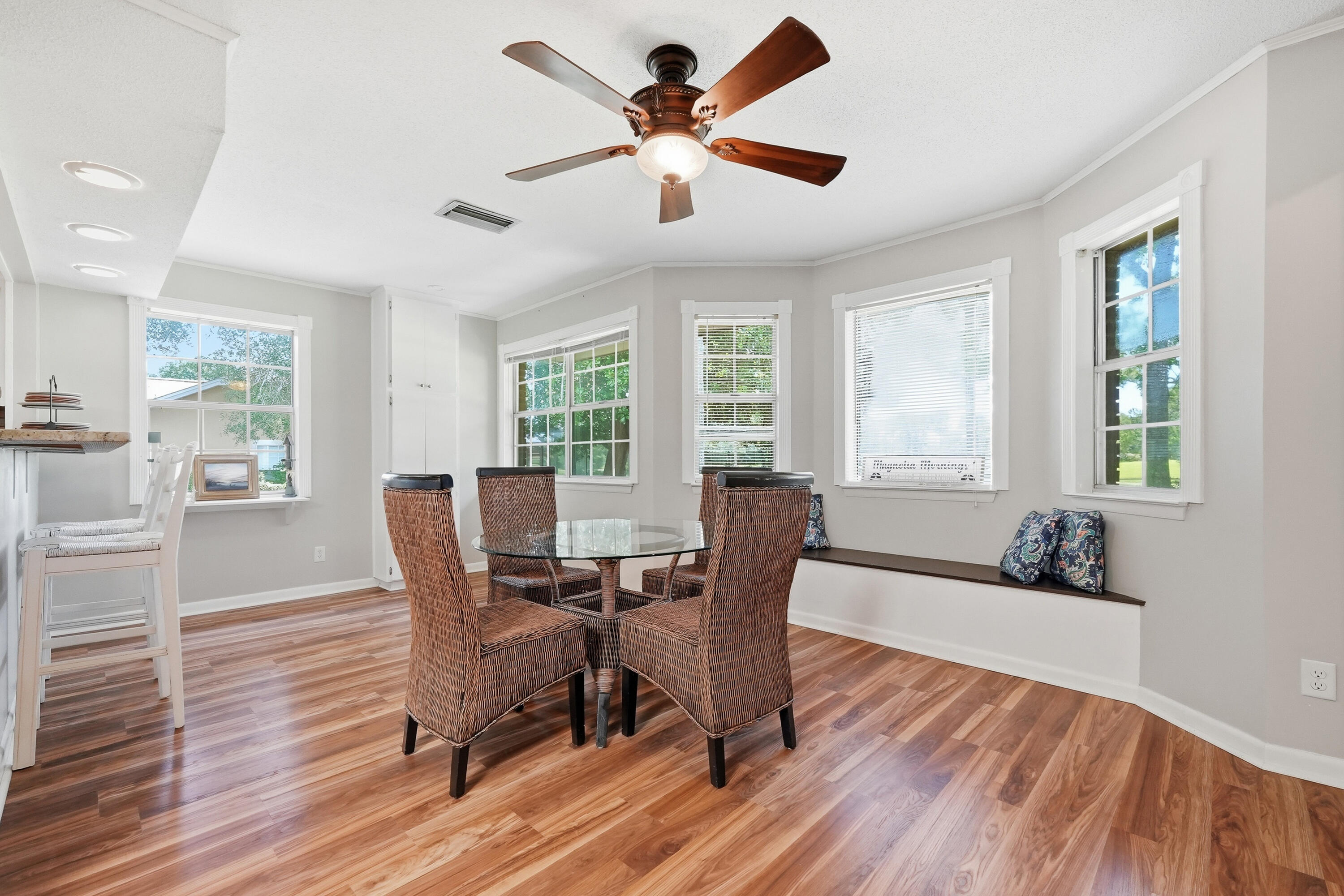 98 Country Club Road Shalimar FL 32579