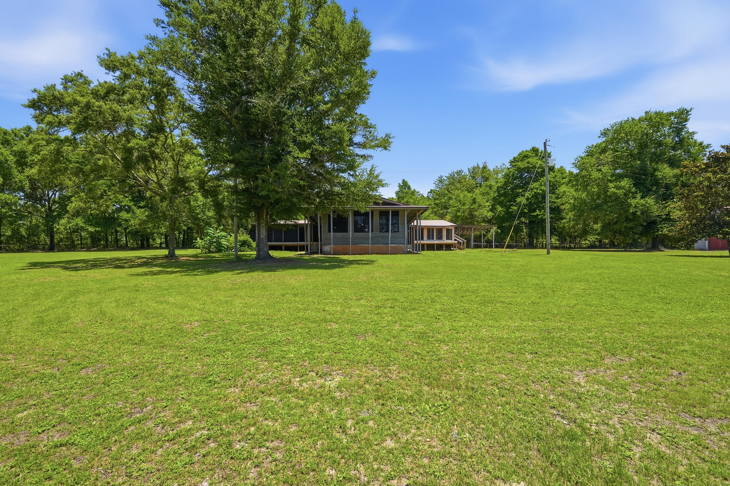 2897 Adams Road Crestview FL 32536