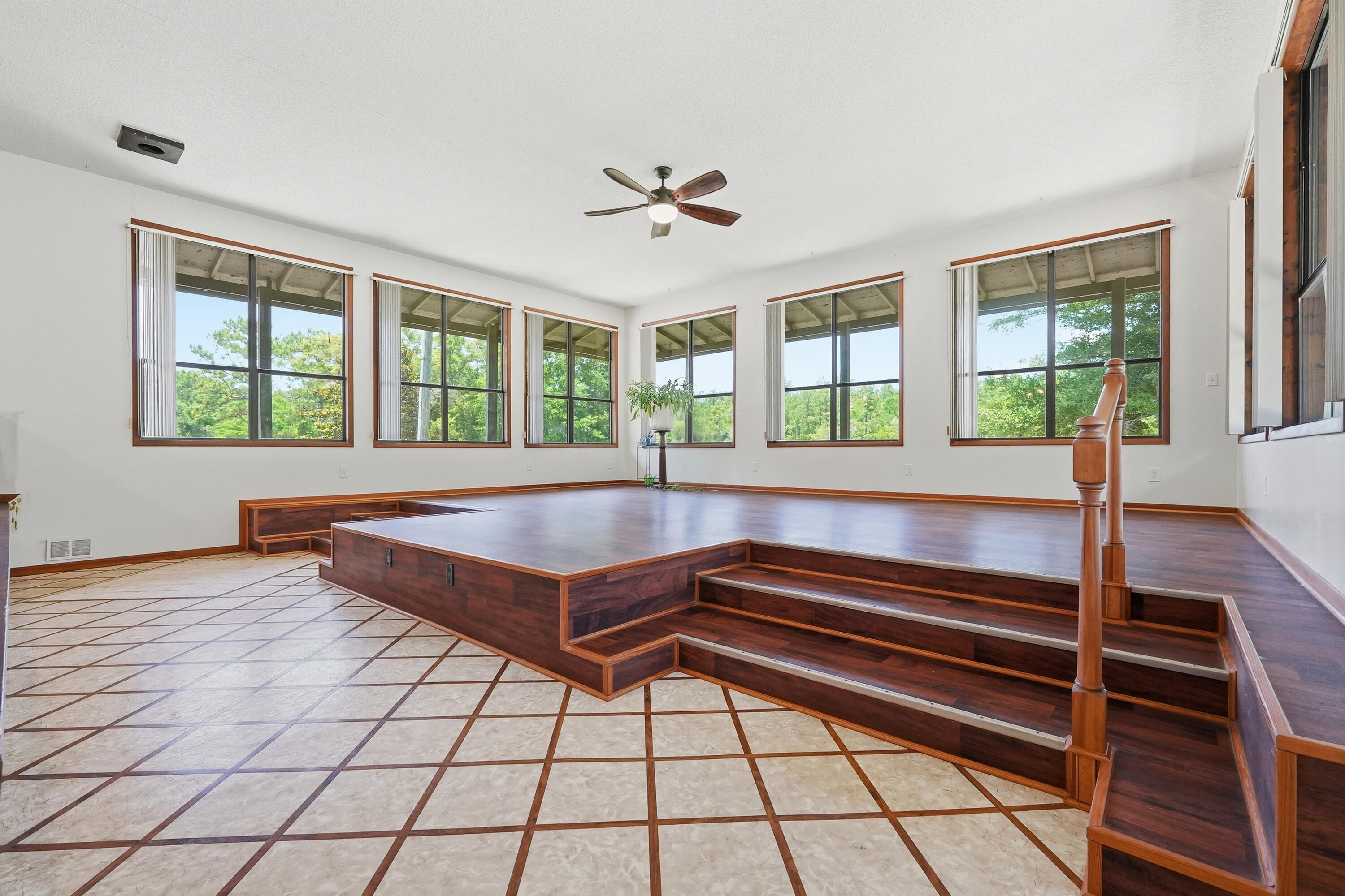 2897 Adams Road Crestview FL 32536