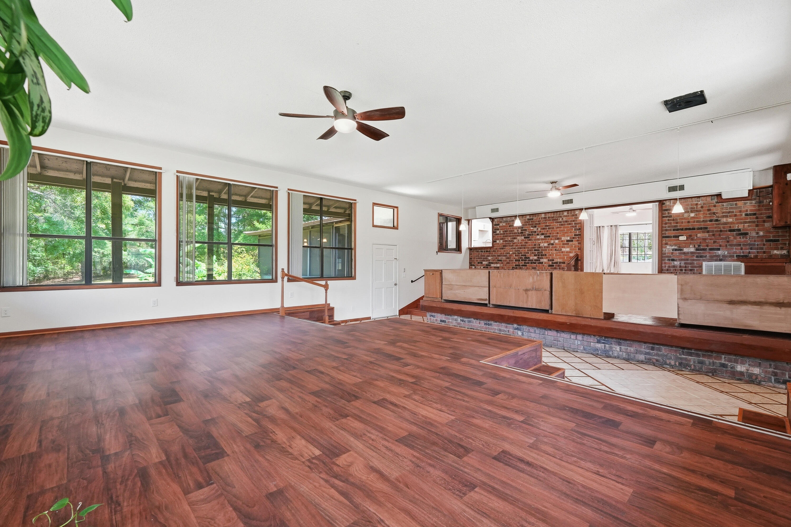 2897 Adams Road Crestview FL 32536