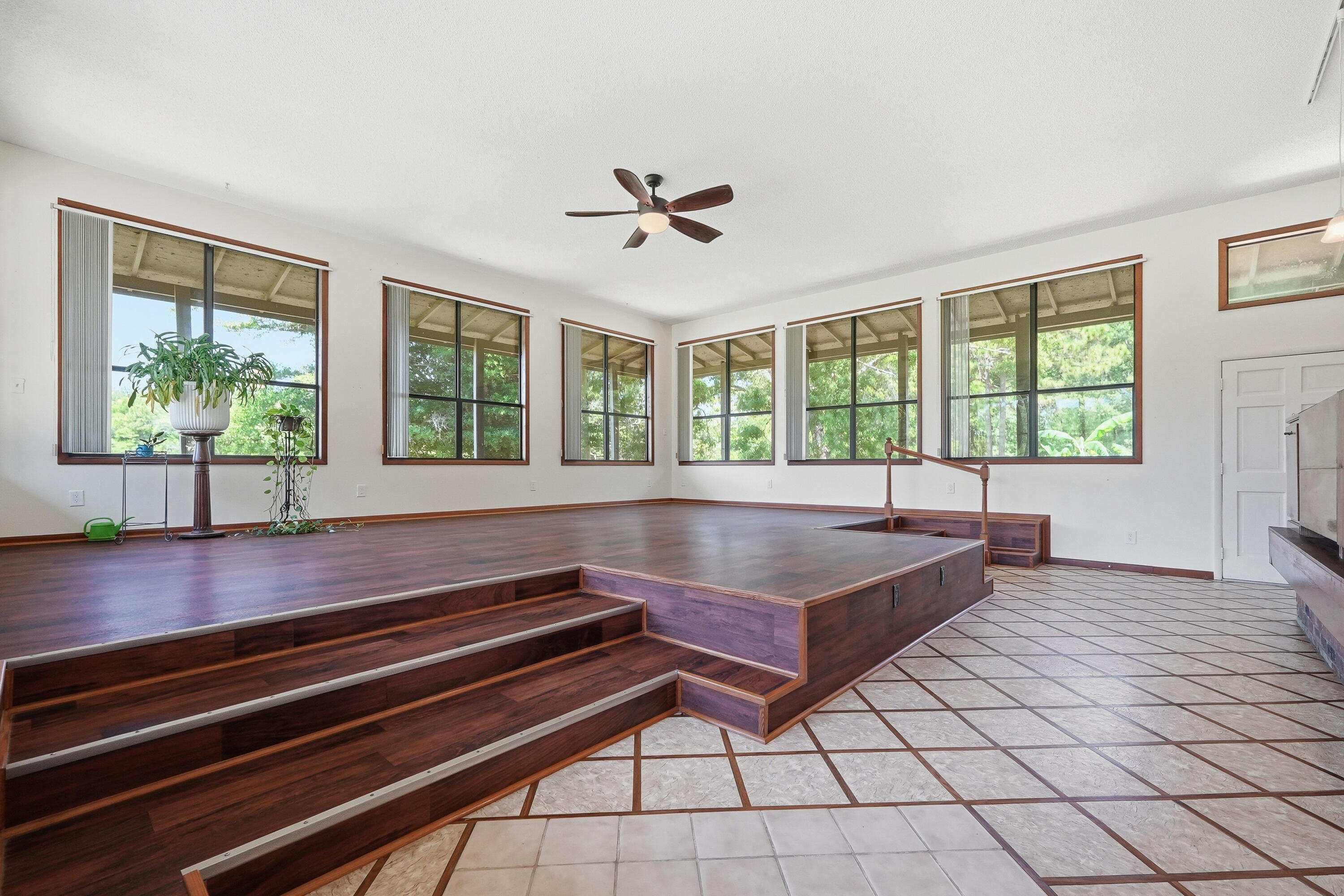 2897 Adams Road Crestview FL 32536