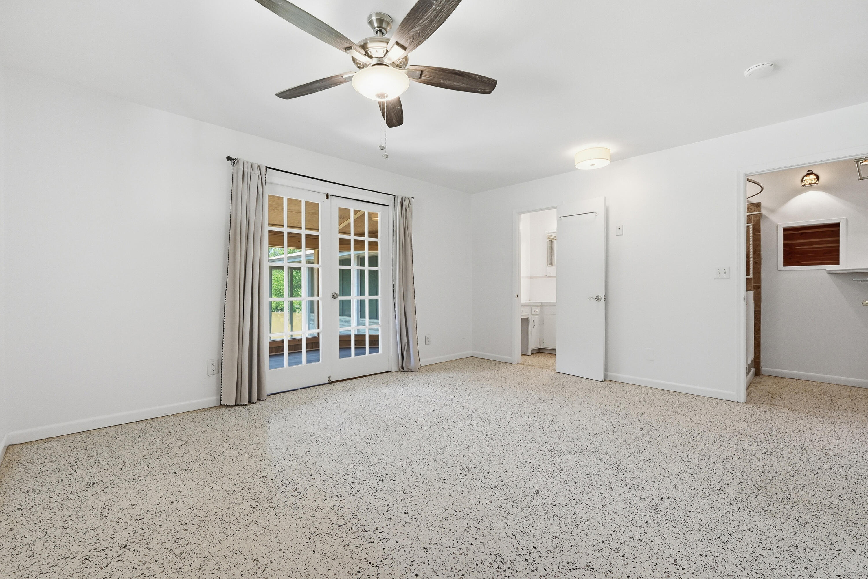 2897 Adams Road Crestview FL 32536