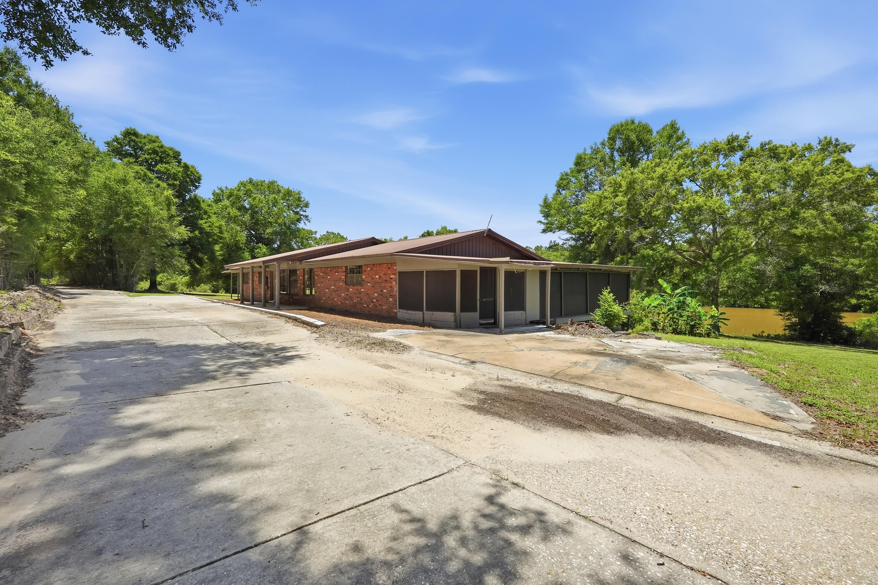 2897 Adams Road Crestview FL 32536
