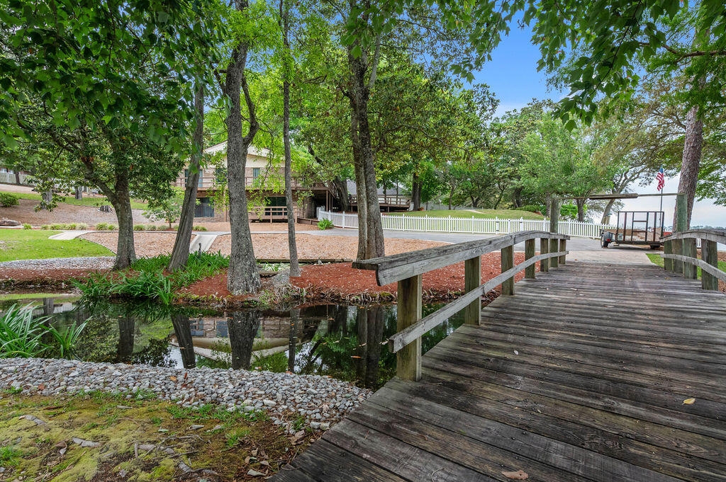104 Bayou Drive Niceville FL 32578