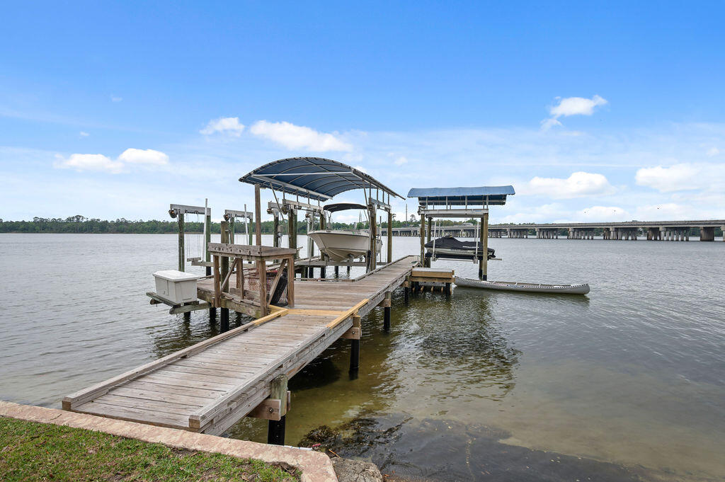 104 Bayou Drive Niceville FL 32578