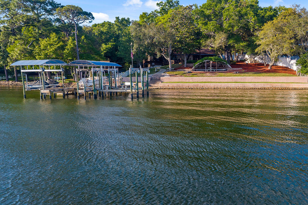 104 Bayou Drive Niceville FL 32578