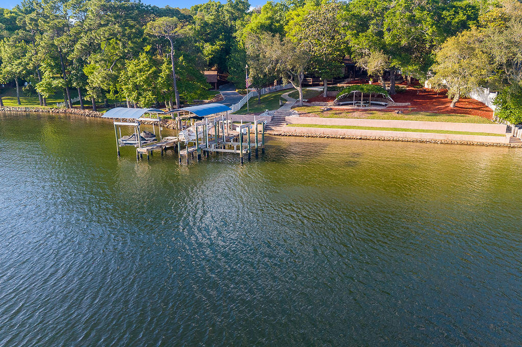104 Bayou Drive Niceville FL 32578