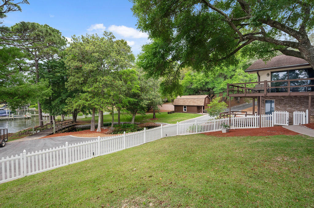 104 Bayou Drive Niceville FL 32578