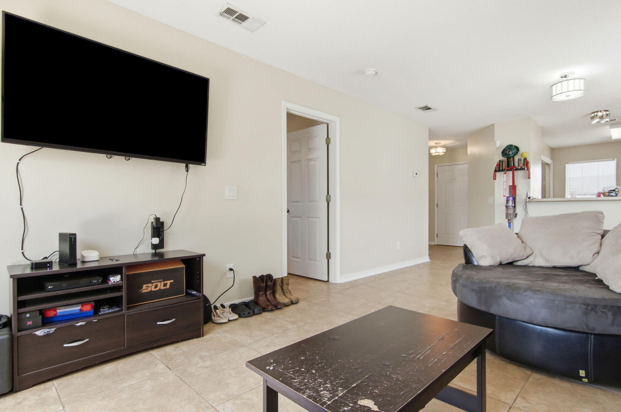 7660 Chablis Circle Navarre FL 32566