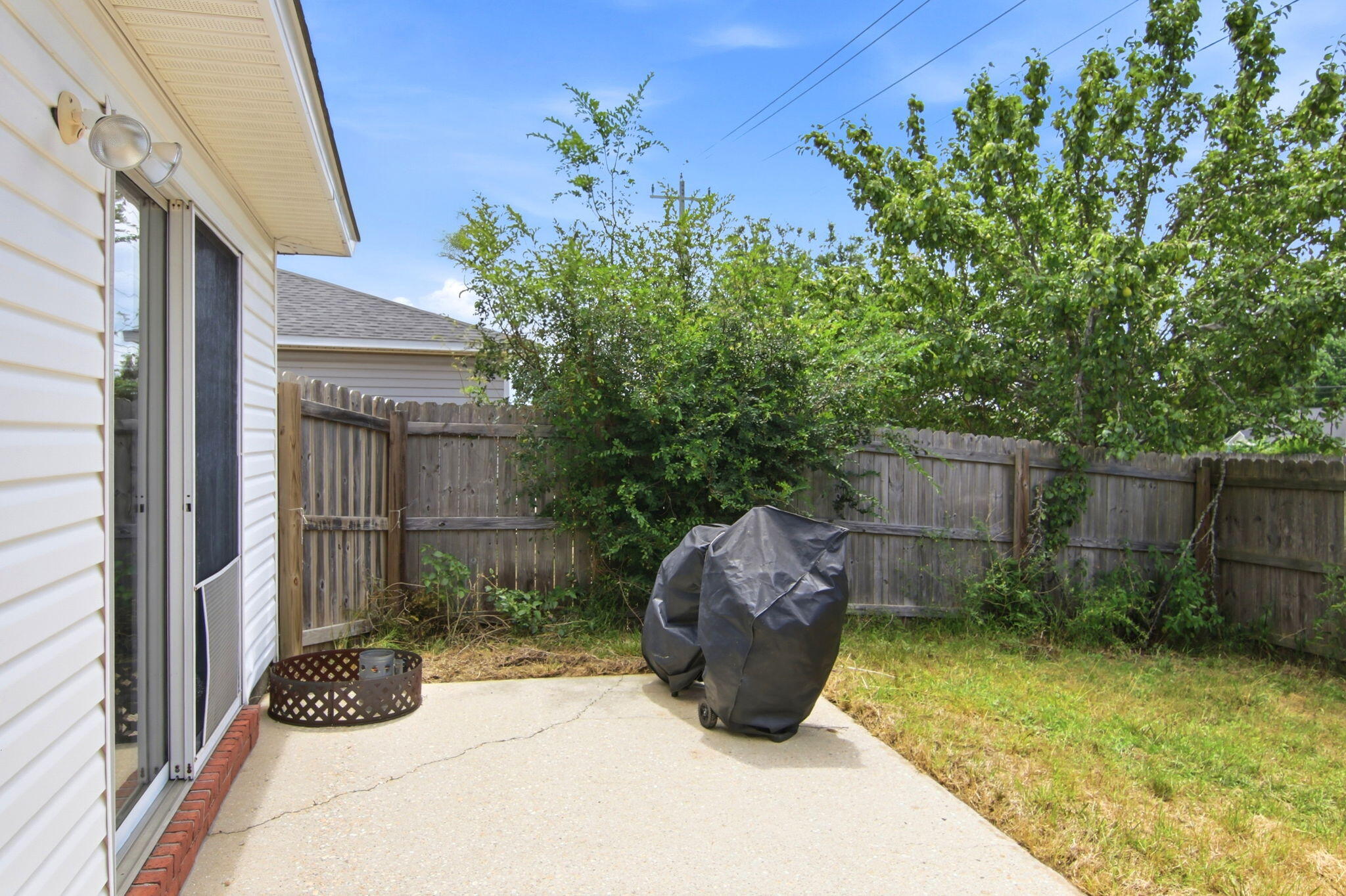 7660 Chablis Circle Navarre FL 32566