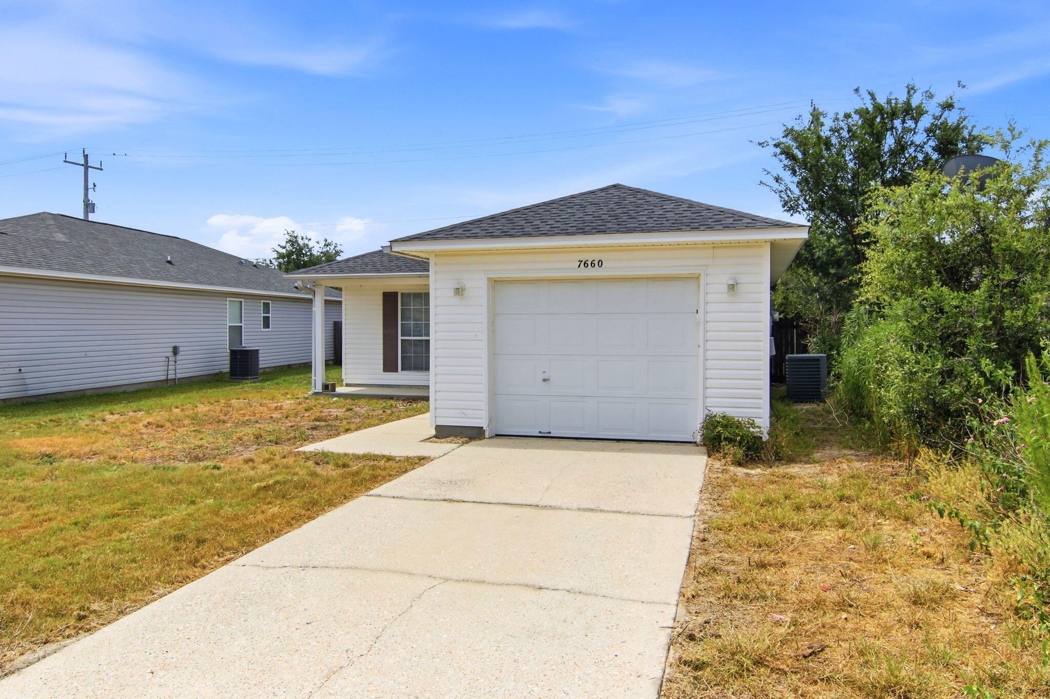7660 Chablis Circle Navarre FL 32566