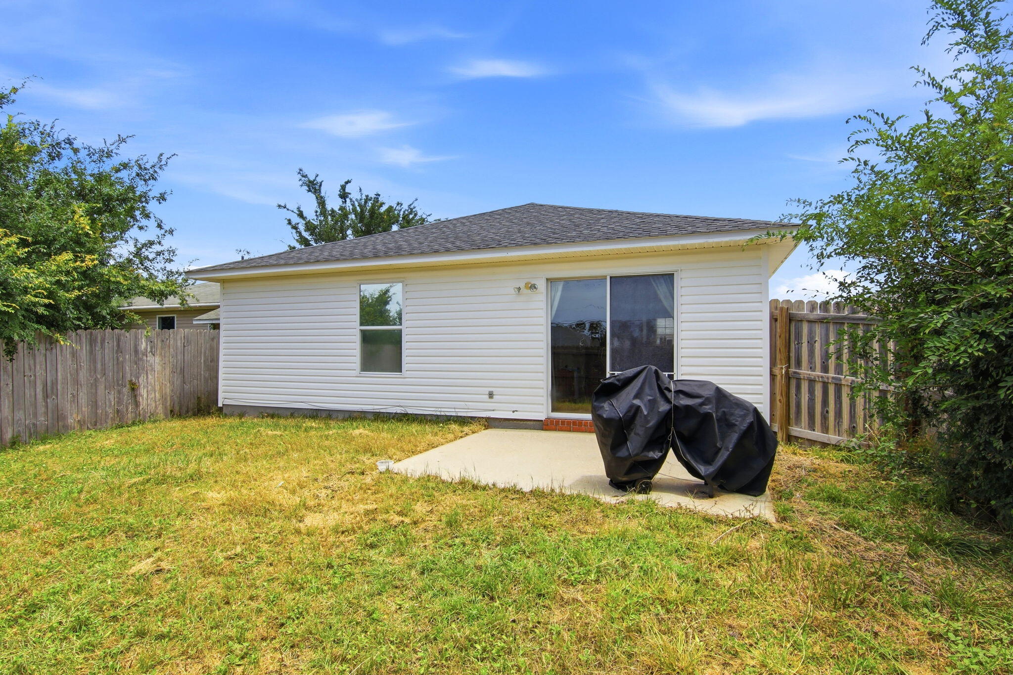 7660 Chablis Circle Navarre FL 32566