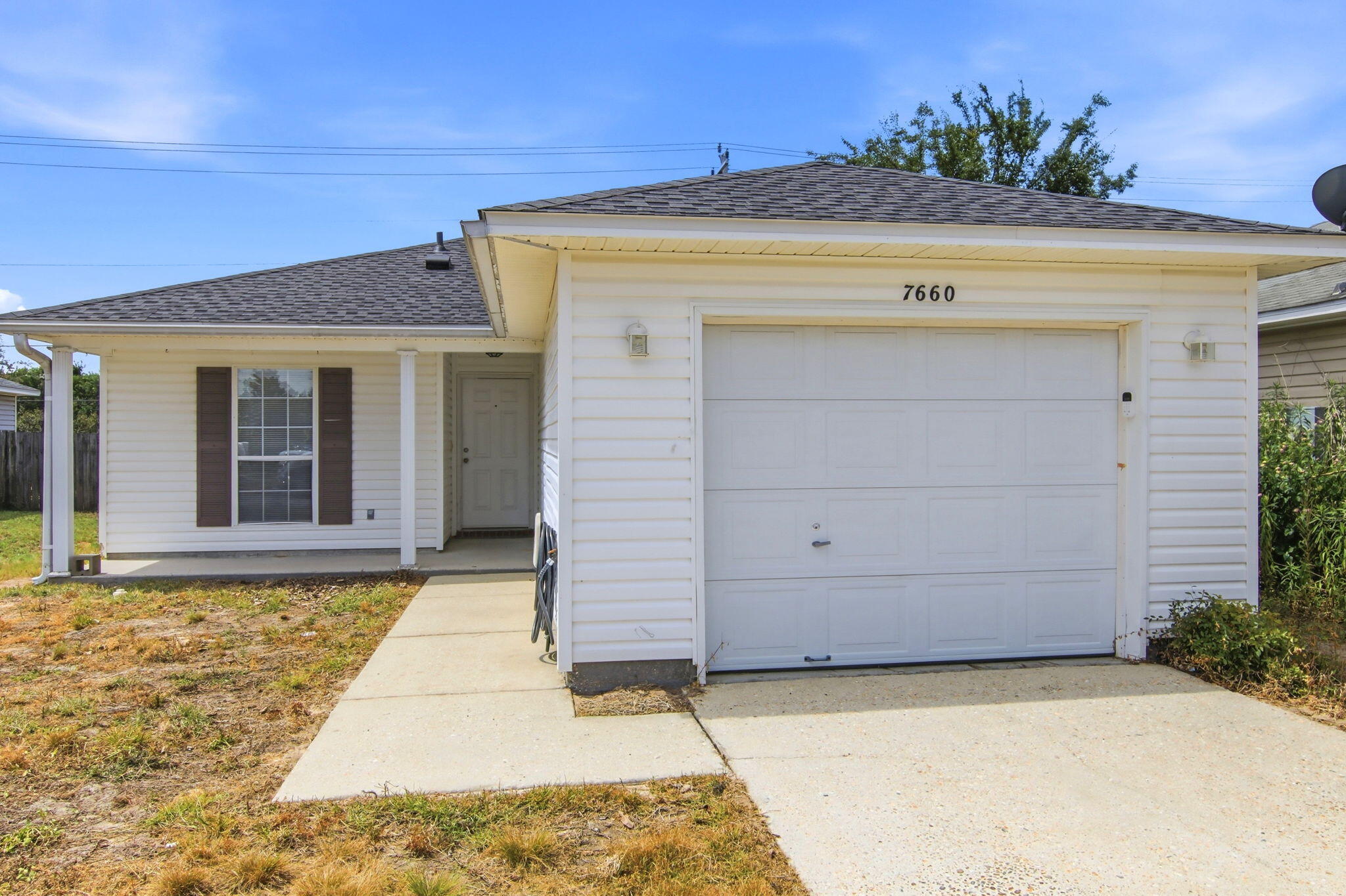 7660 Chablis Circle Navarre FL 32566