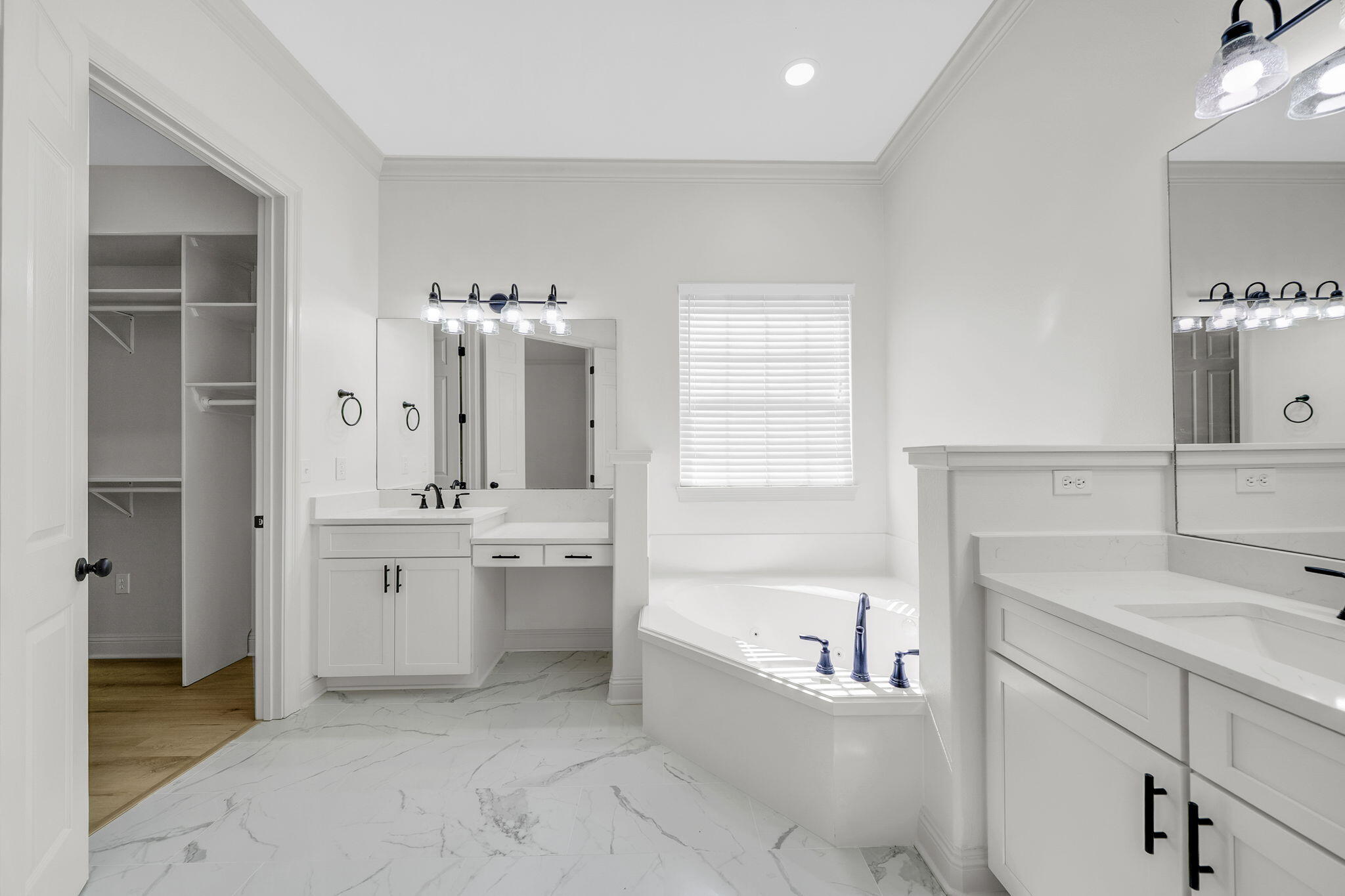 4327 Sunset Beach Circle Niceville FL 32578