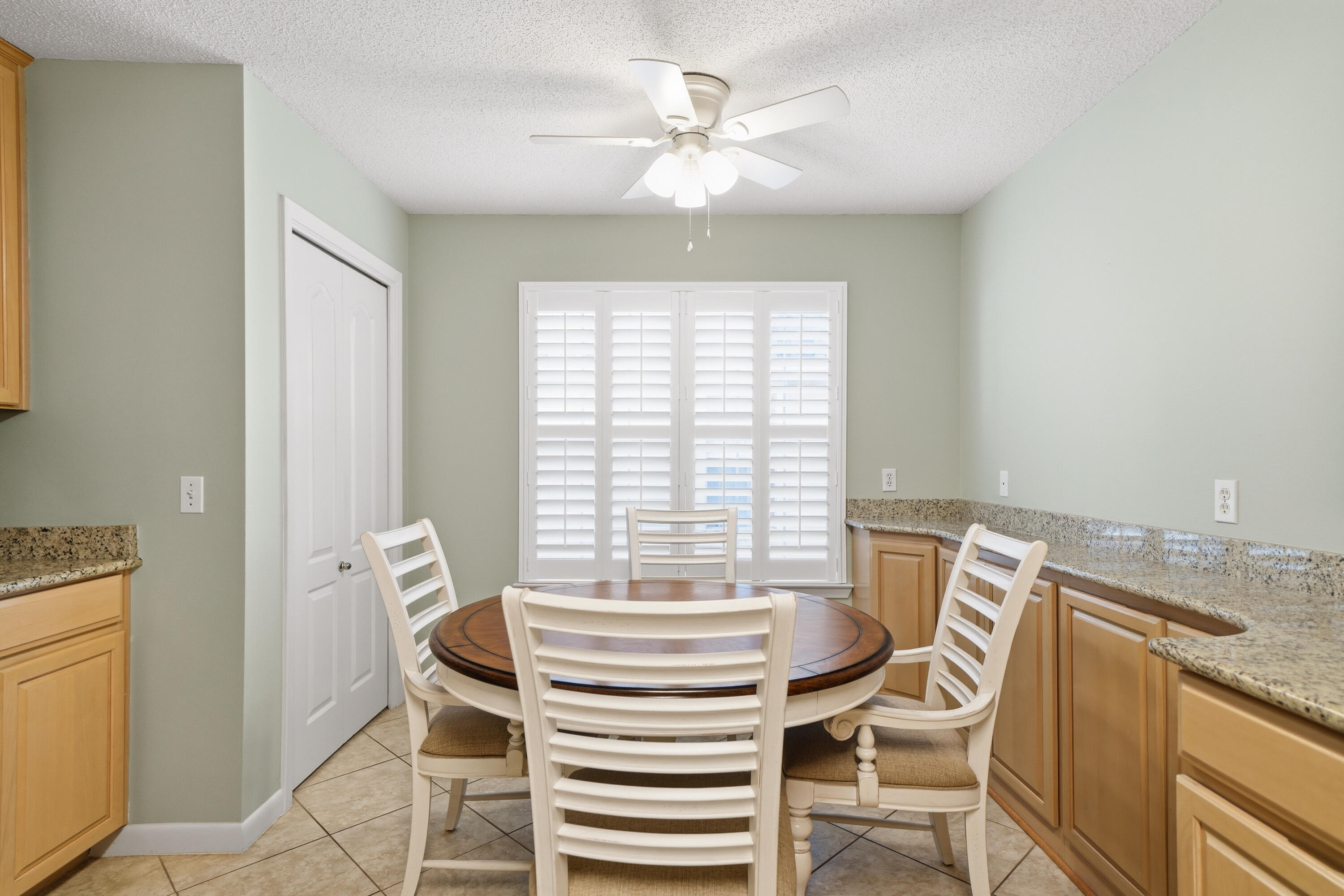 827 Fairway Lakes Drive Niceville FL 32578