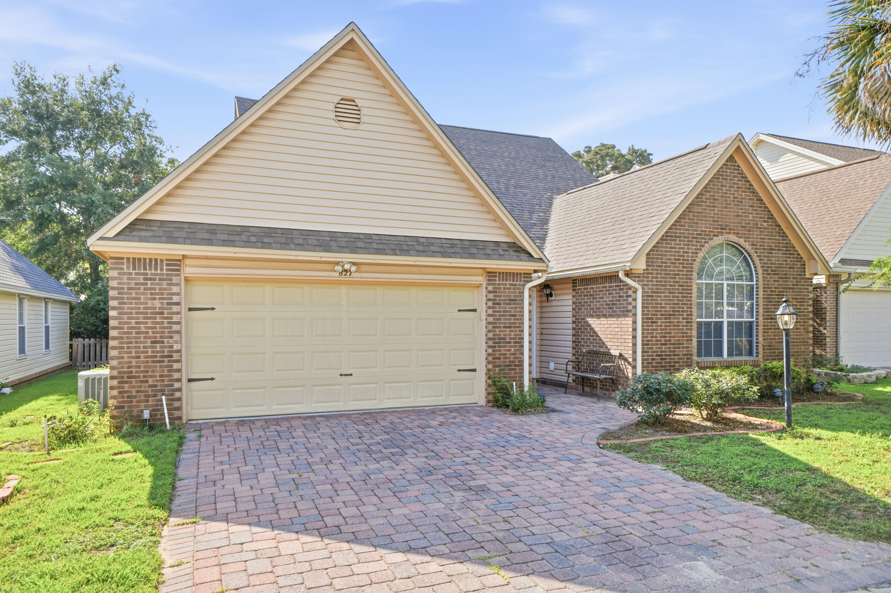 827 Fairway Lakes Drive Niceville FL 32578