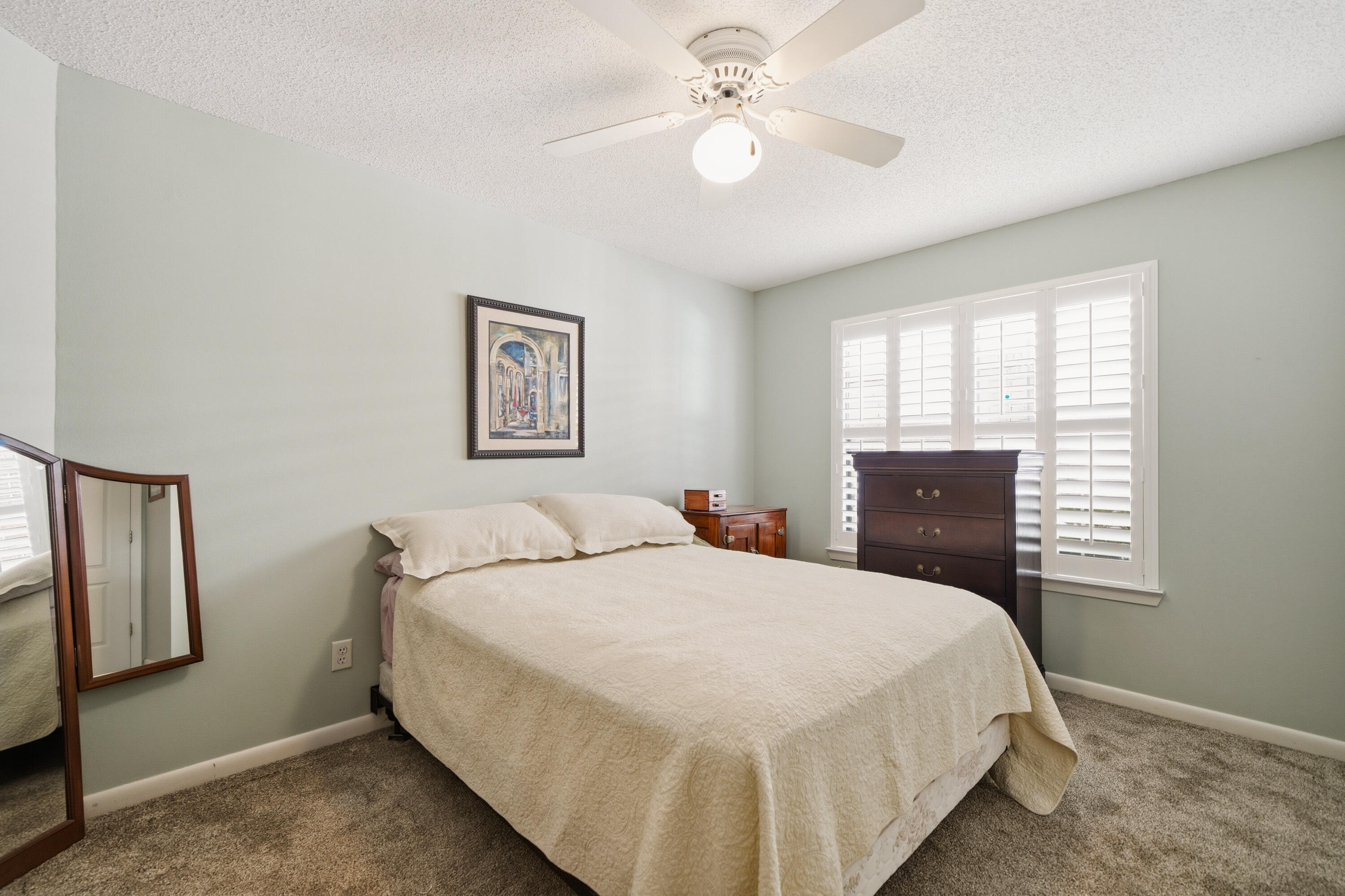827 Fairway Lakes Drive Niceville FL 32578
