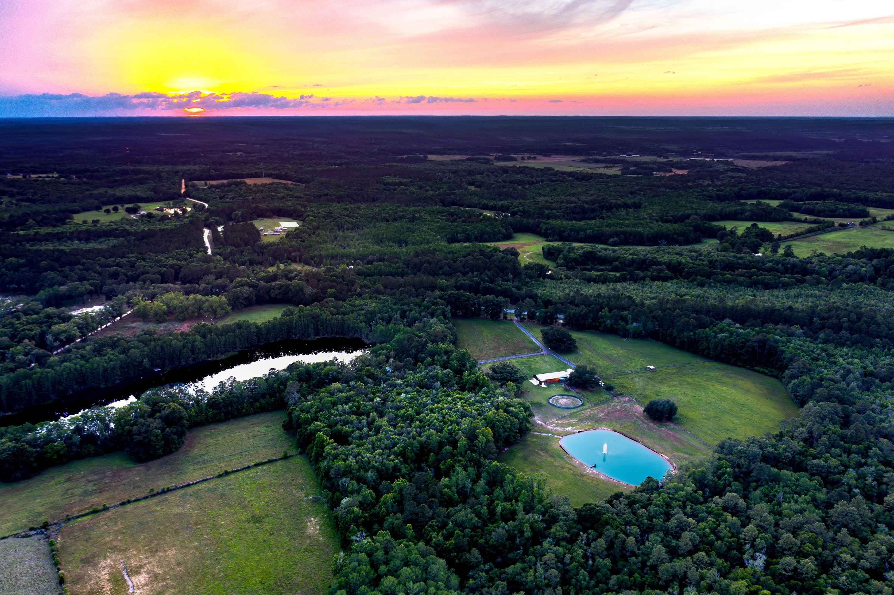 1830 Us-90 Westville FL 32464