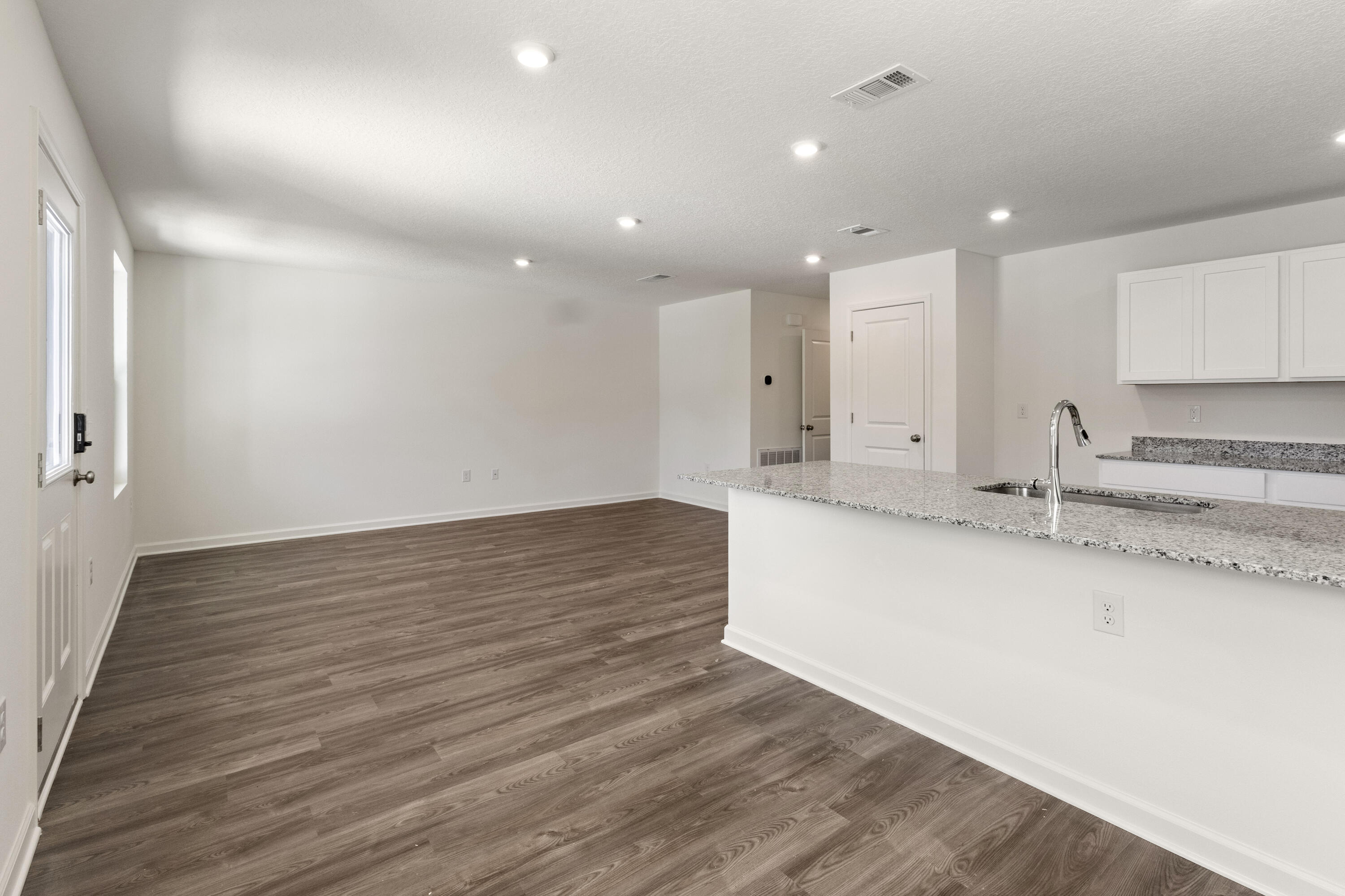 402 E Tiger Lily Lane Defuniak Springs FL 32433