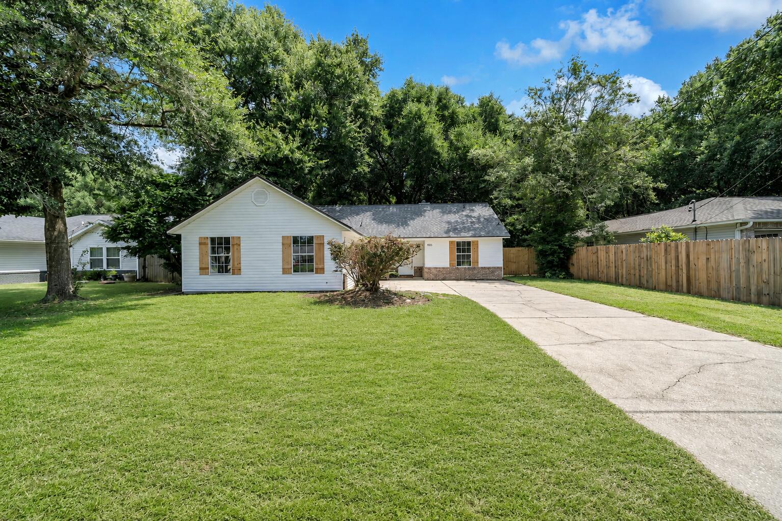 Crestview FL, 4855 Kensington Lane