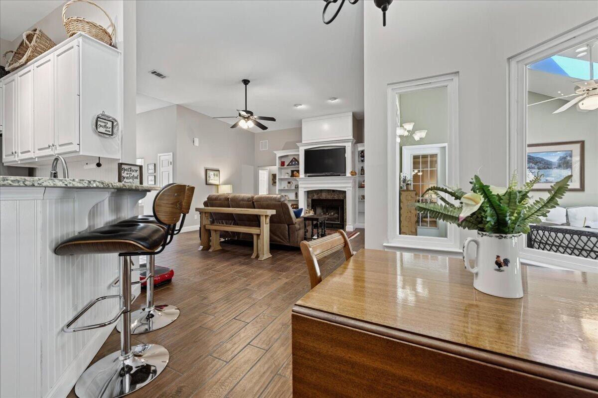 205 Yacht Club Drive Niceville FL 32578