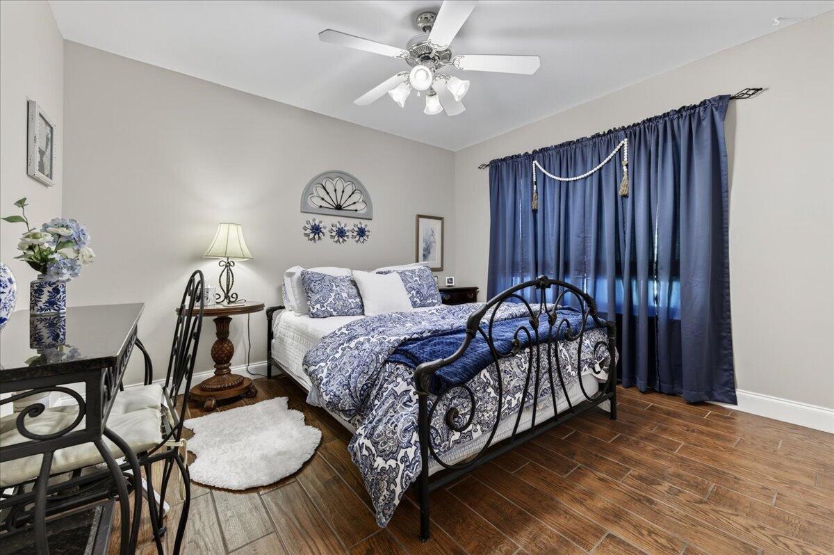 205 Yacht Club Drive Niceville FL 32578
