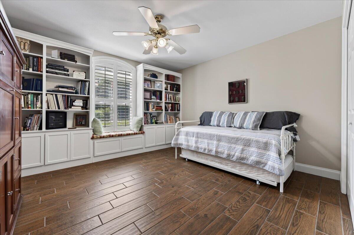 205 Yacht Club Drive Niceville FL 32578