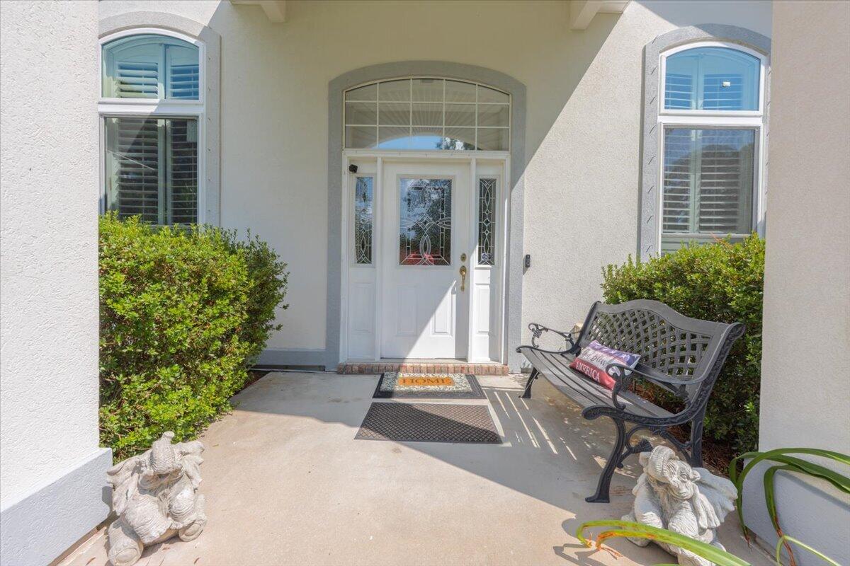 205 Yacht Club Drive Niceville FL 32578