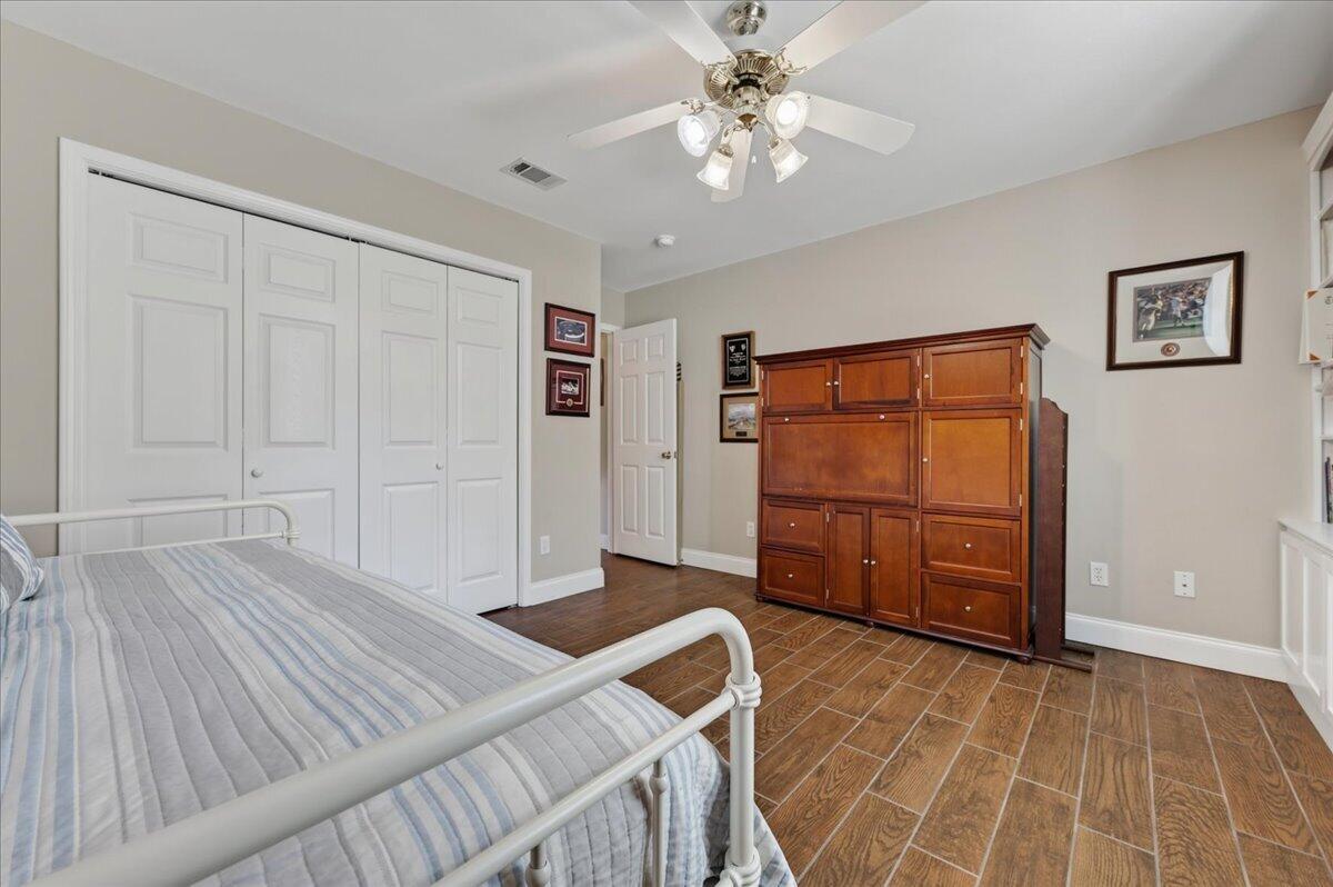 205 Yacht Club Drive Niceville FL 32578
