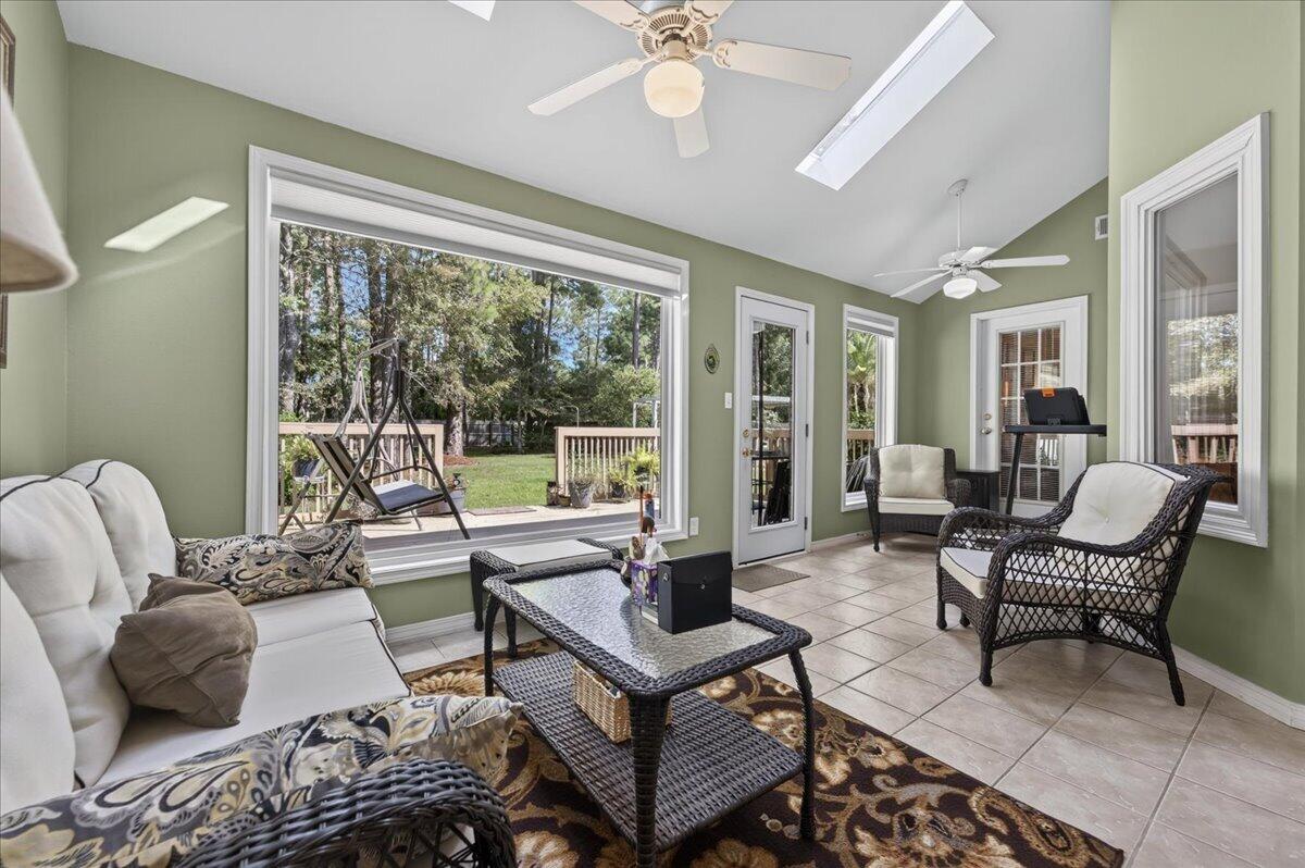 205 Yacht Club Drive Niceville FL 32578
