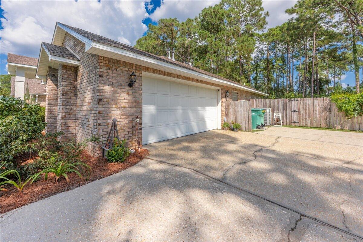 205 Yacht Club Drive Niceville FL 32578