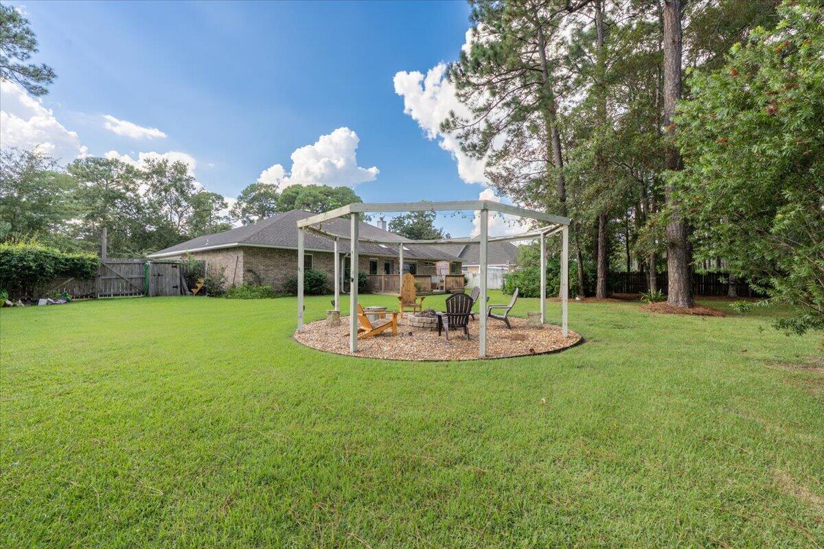 205 Yacht Club Drive Niceville FL 32578