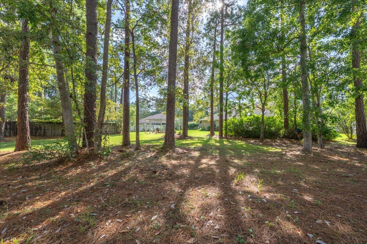 205 Yacht Club Drive Niceville FL 32578