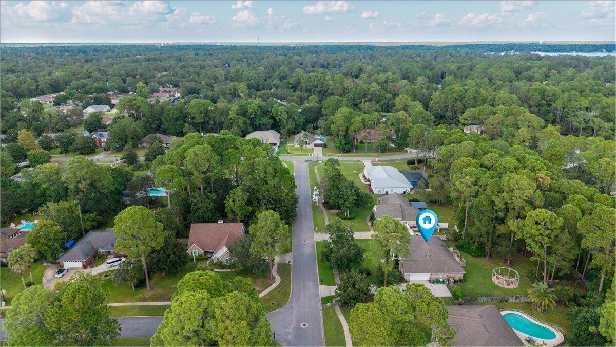 205 Yacht Club Drive Niceville FL 32578