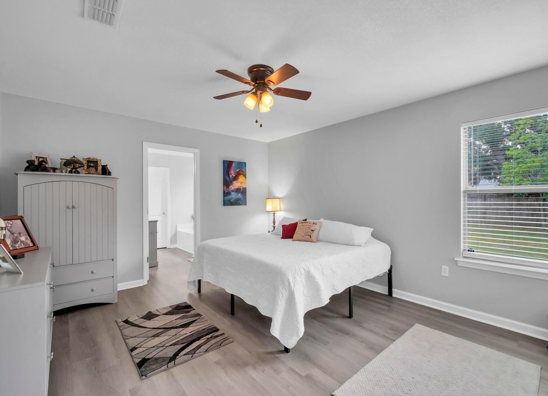 2126 Durell Lane Navarre FL 32566