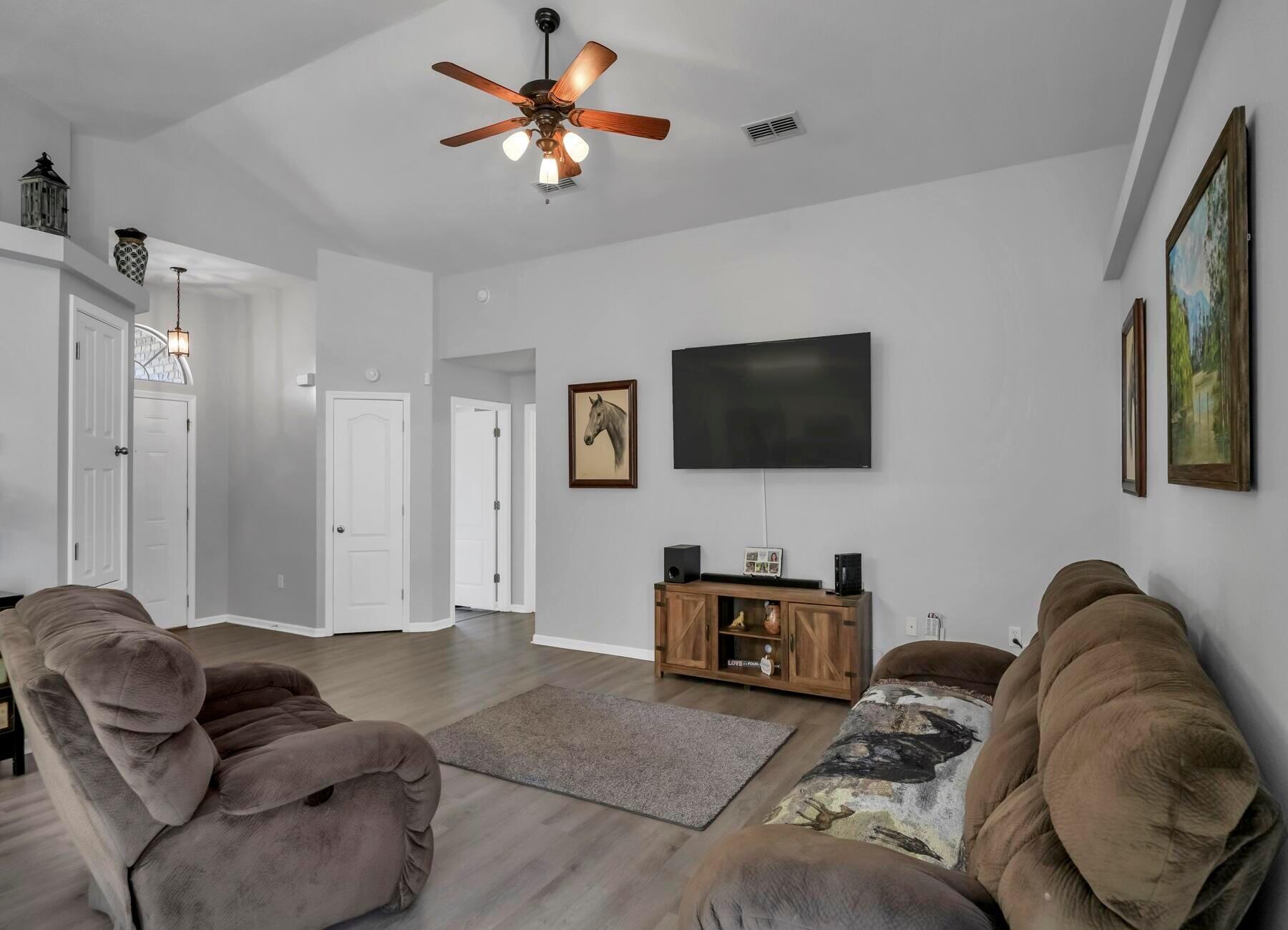 2126 Durell Lane Navarre FL 32566