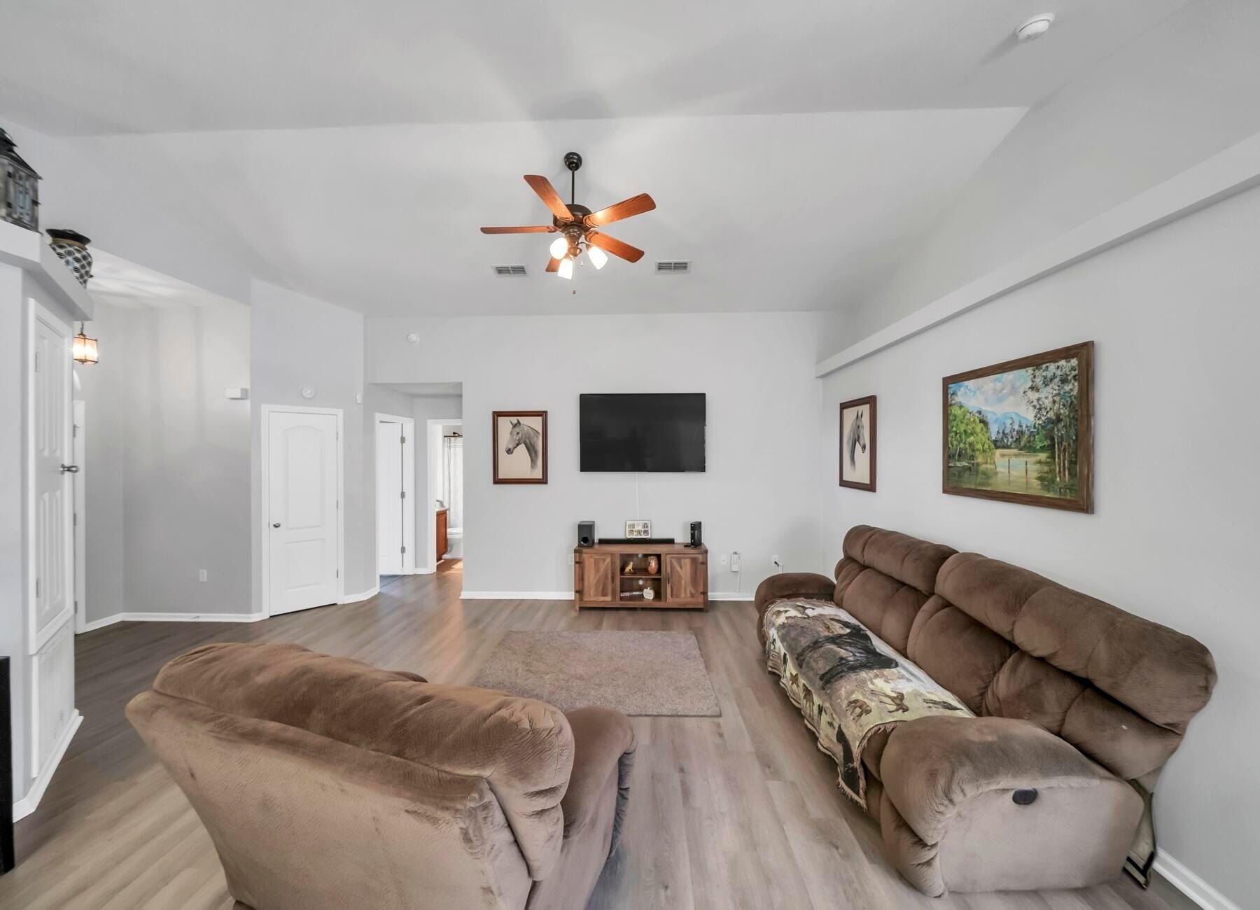 2126 Durell Lane Navarre FL 32566