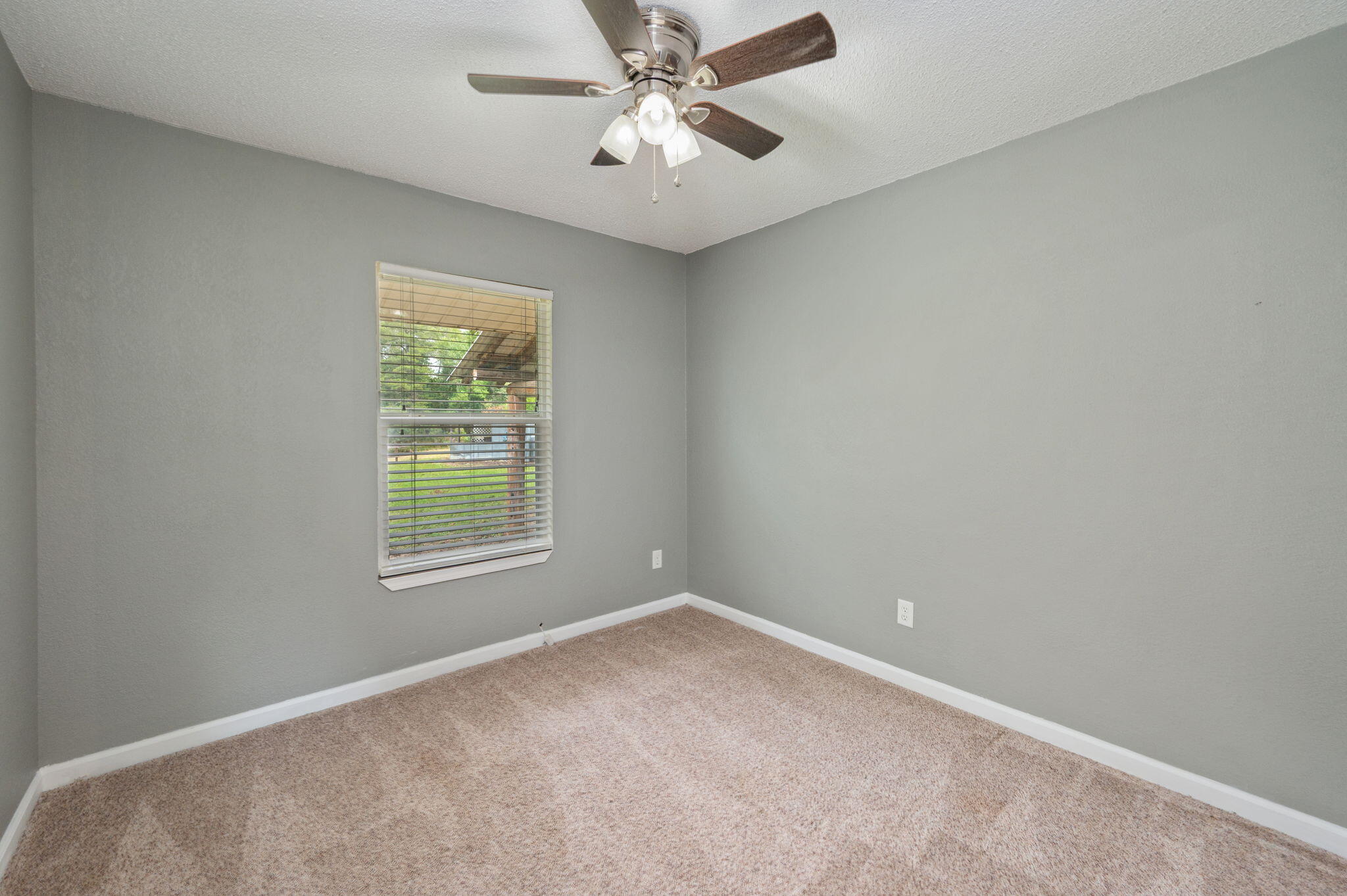 91 North Street Defuniak Springs FL 32433