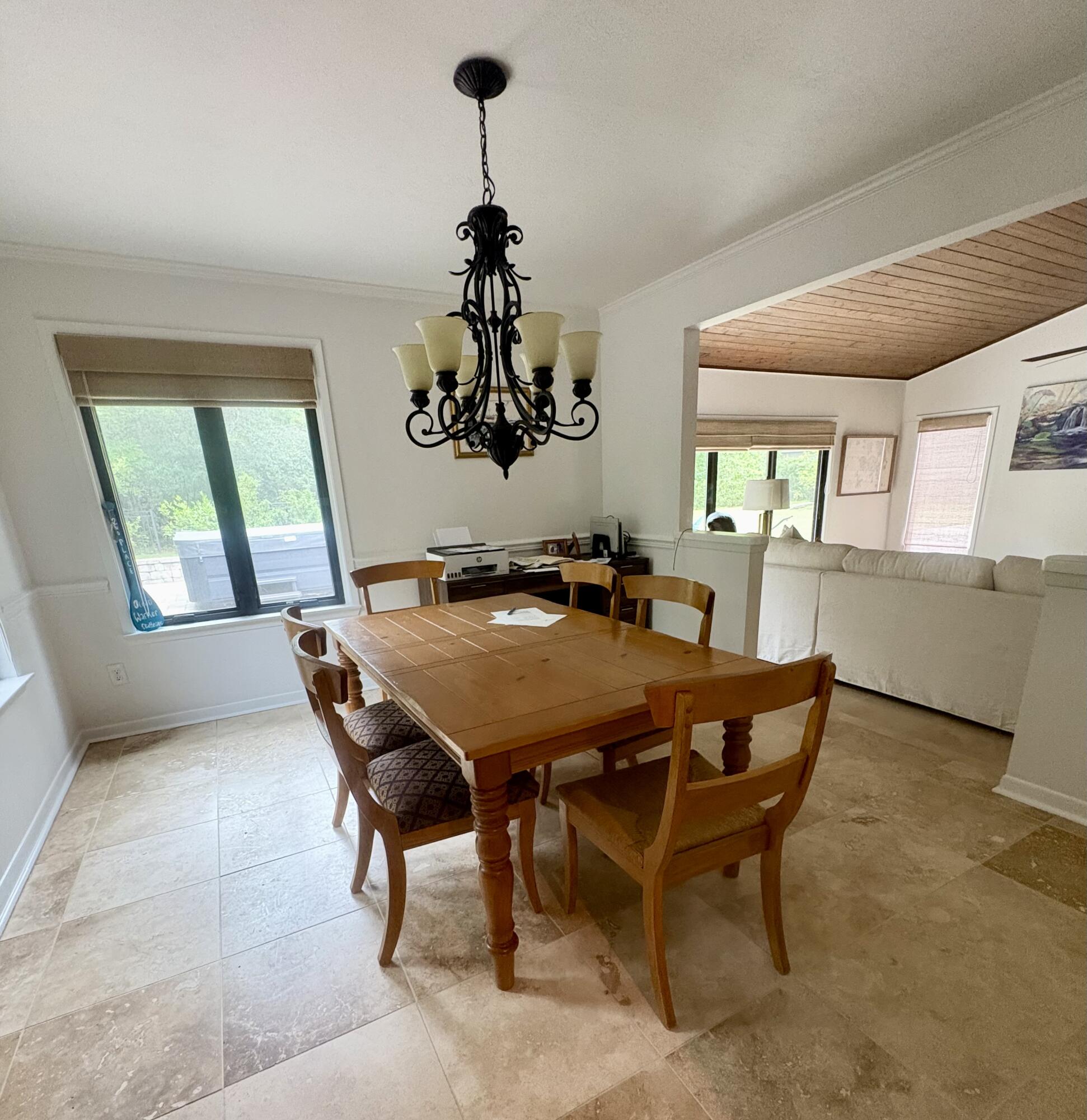 103 E Capri Cove Niceville FL 32578